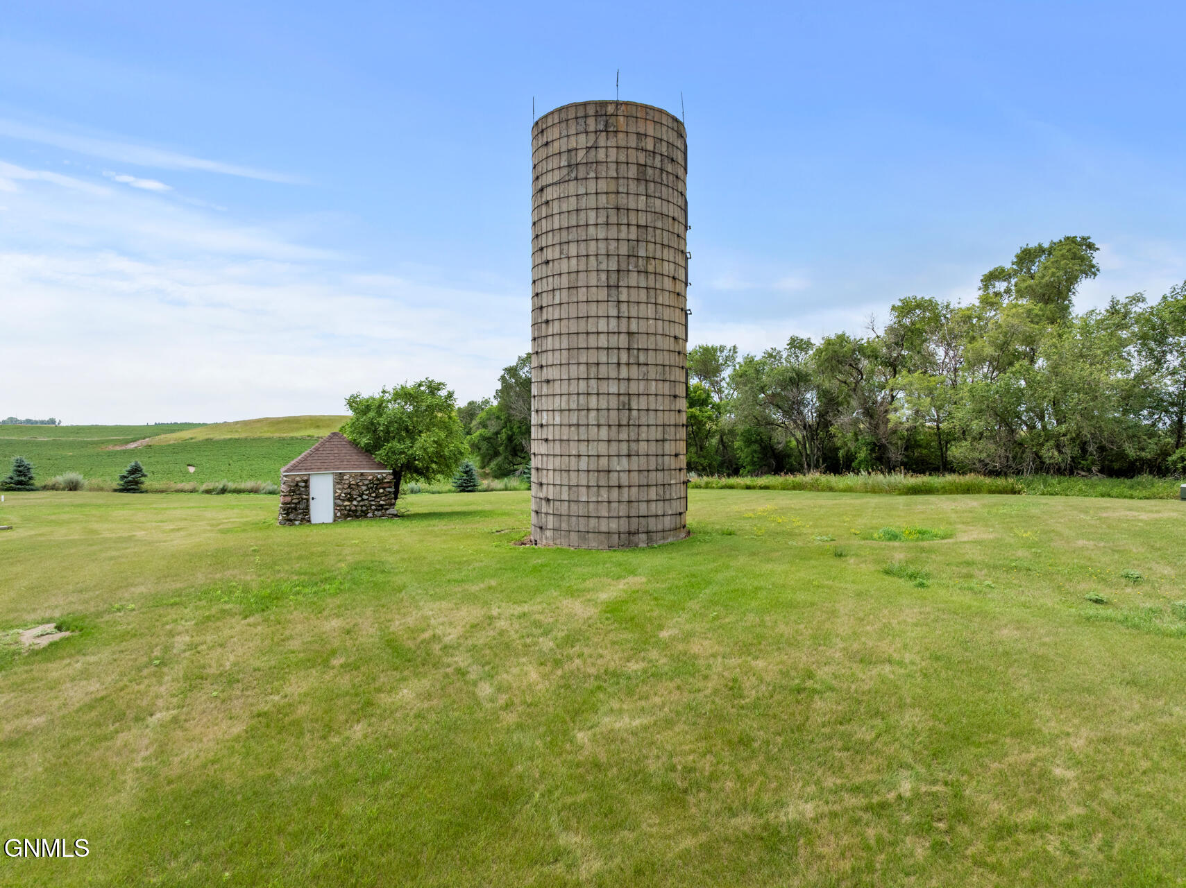 property viewer photo 52