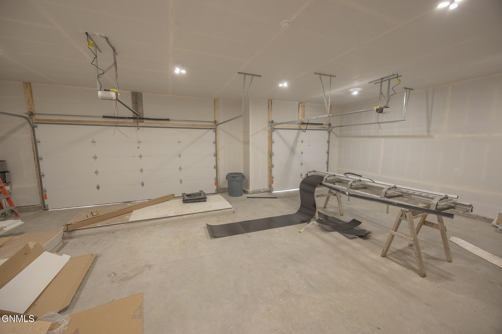 property viewer photo 12