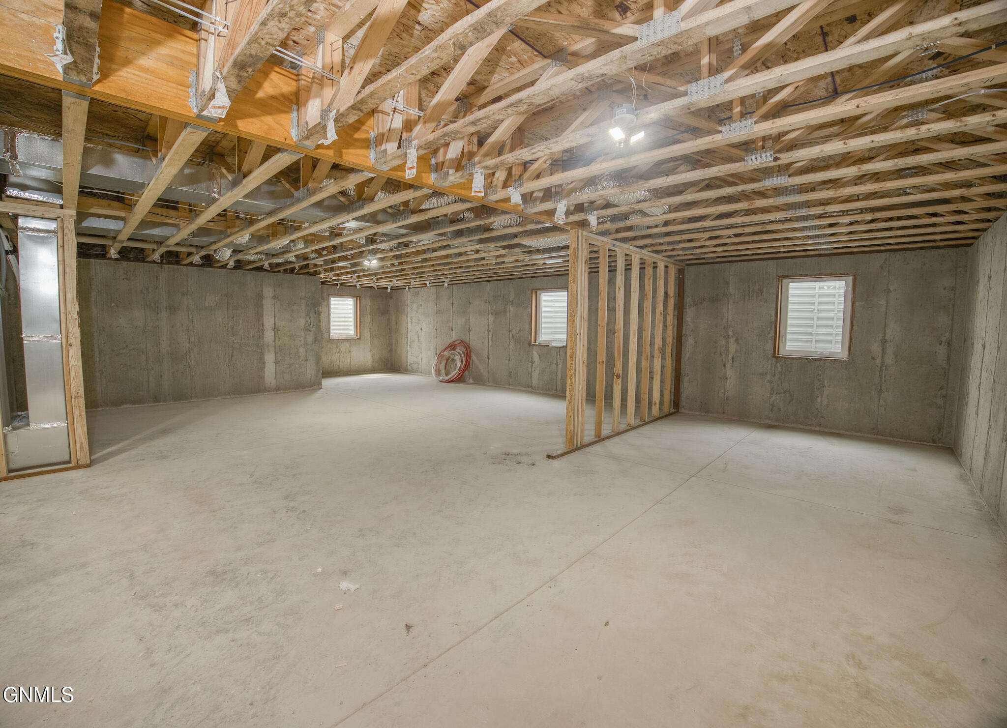 property viewer photo 13