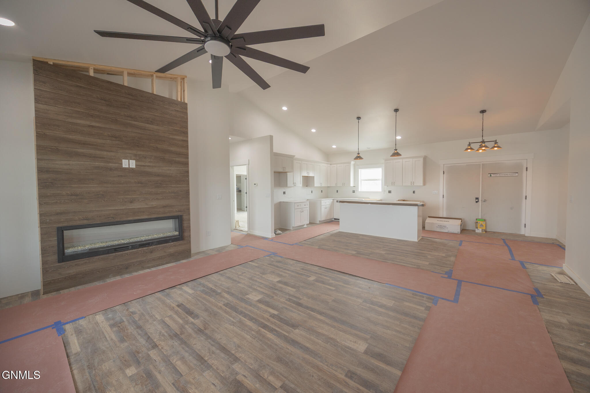 property viewer photo 2