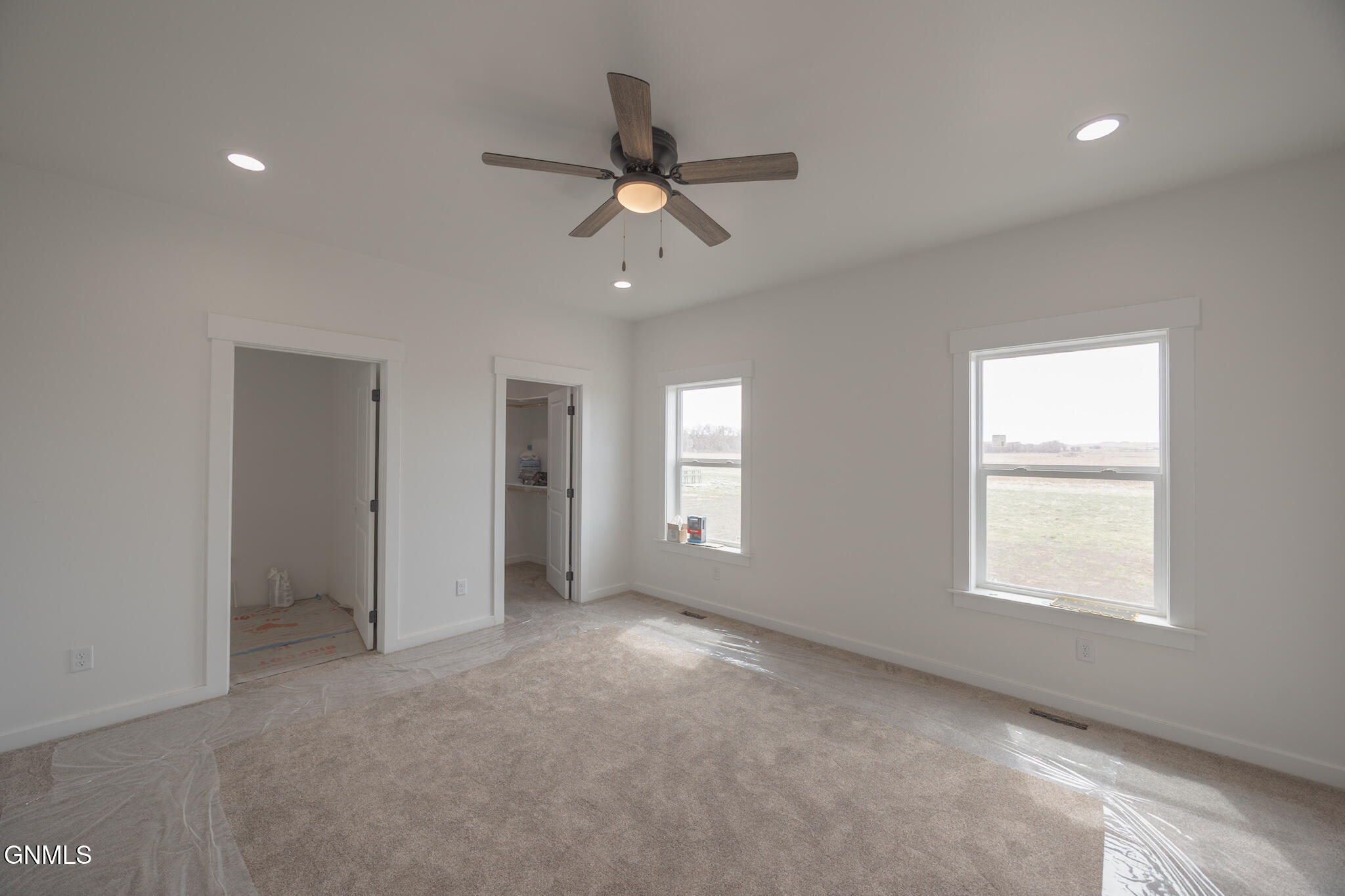 property viewer photo 4