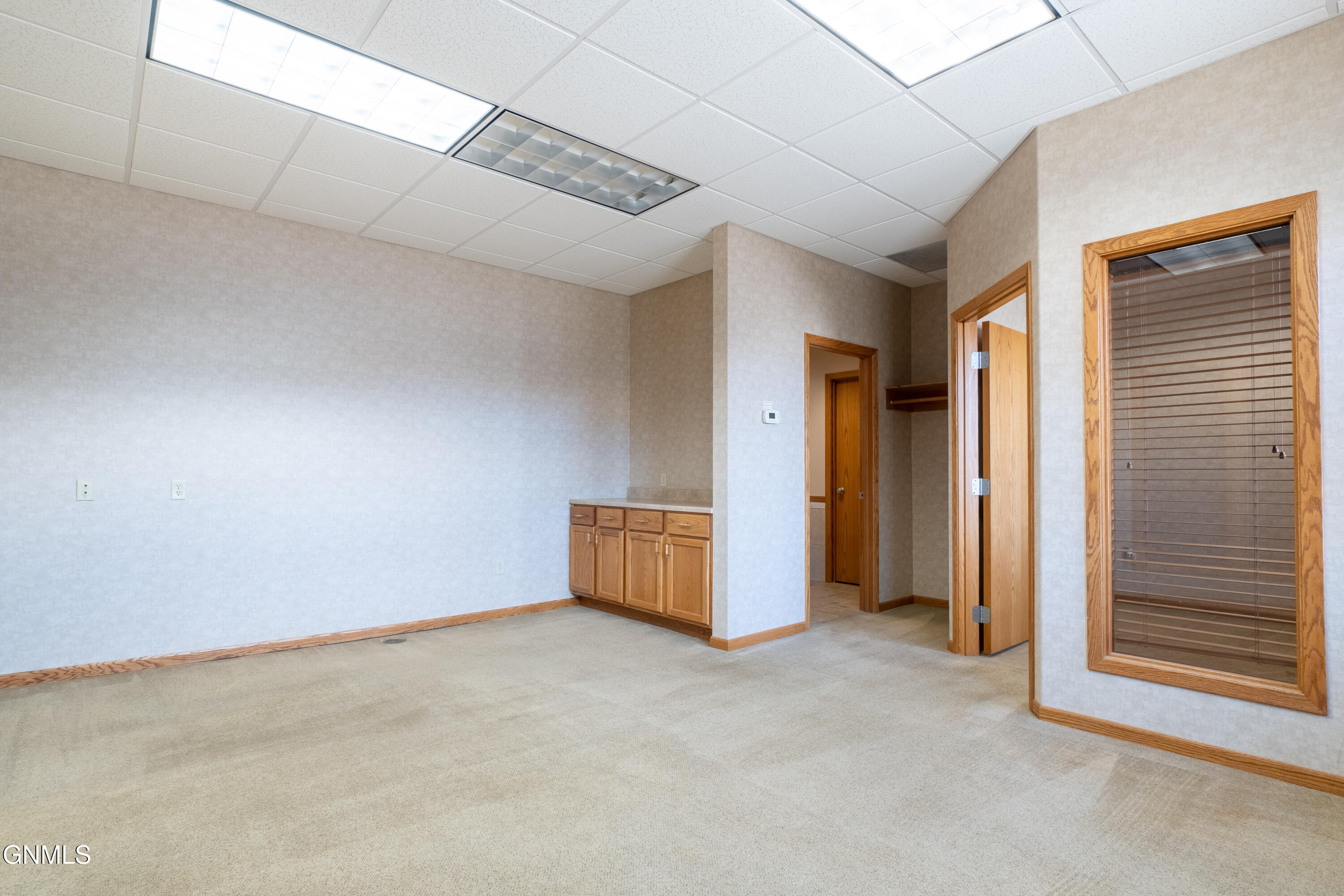 property viewer photo 1
