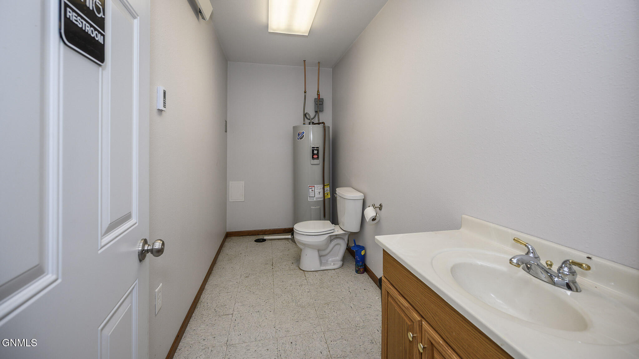 main property photo 49