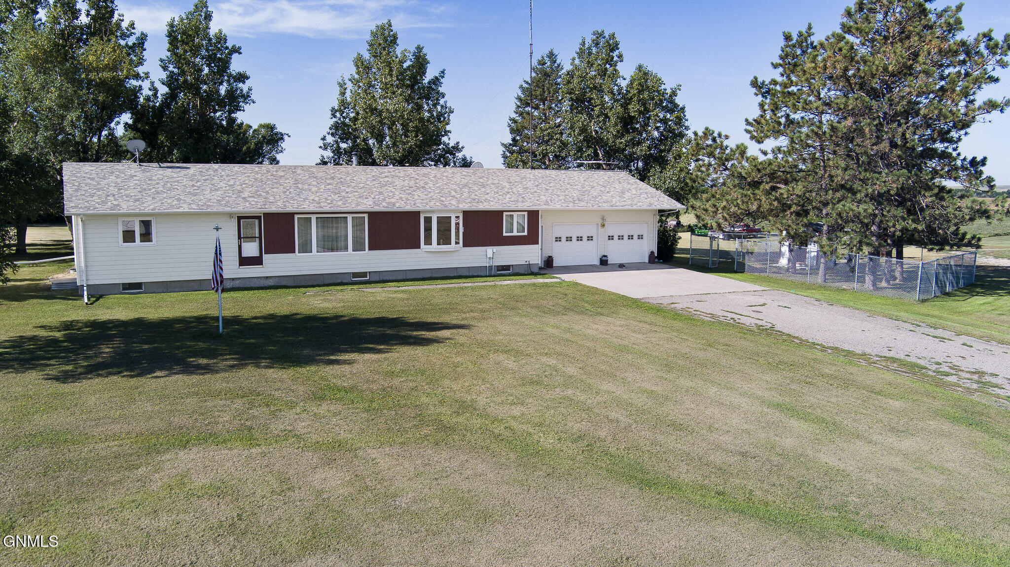 main property photo 54