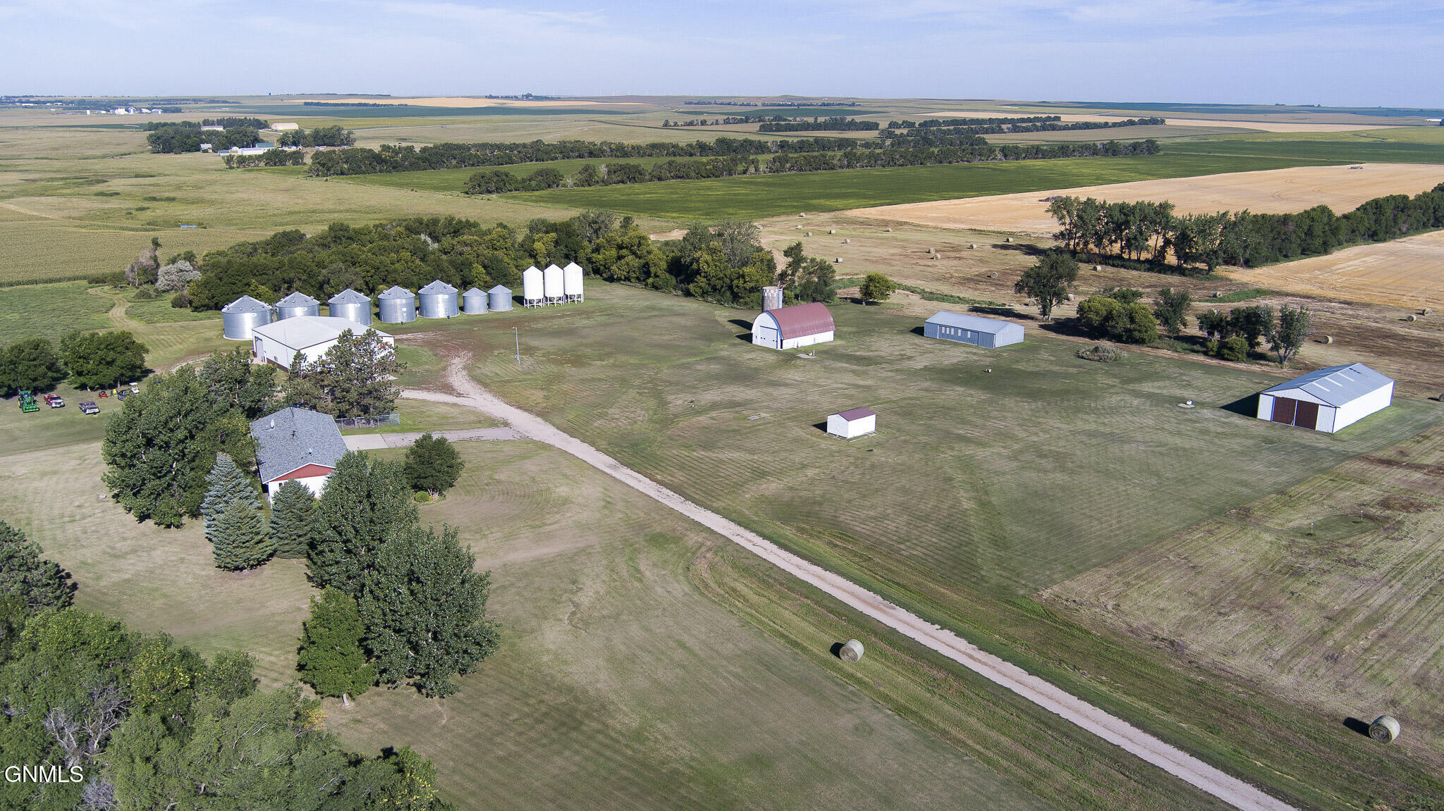 main property photo 65
