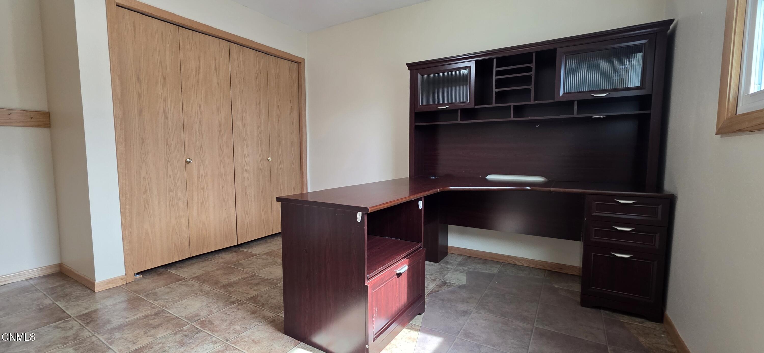 property viewer photo 22