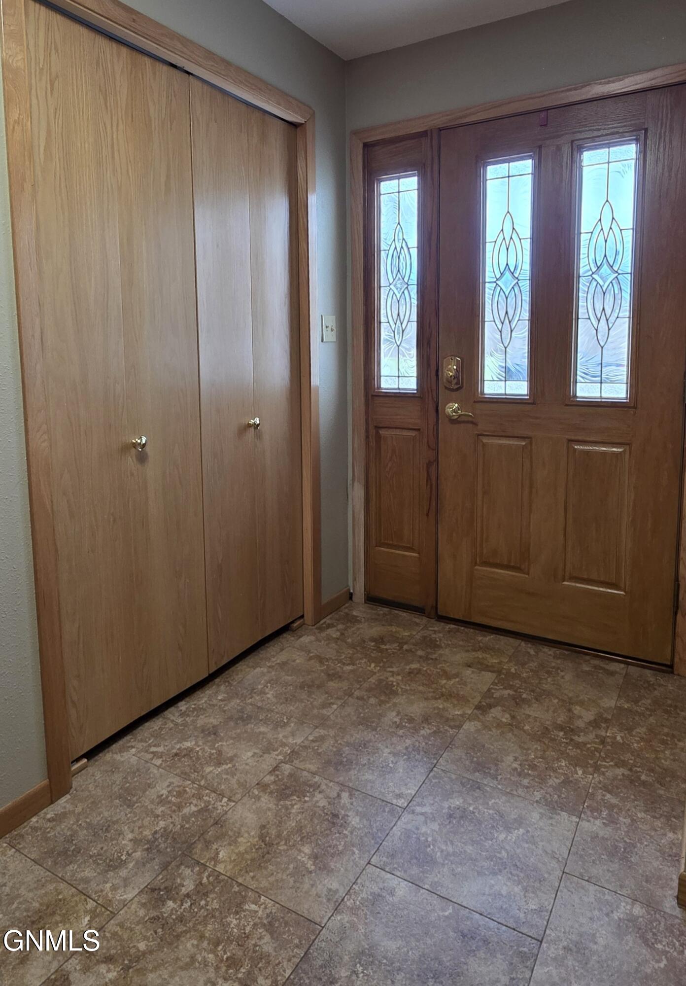 property viewer photo 30