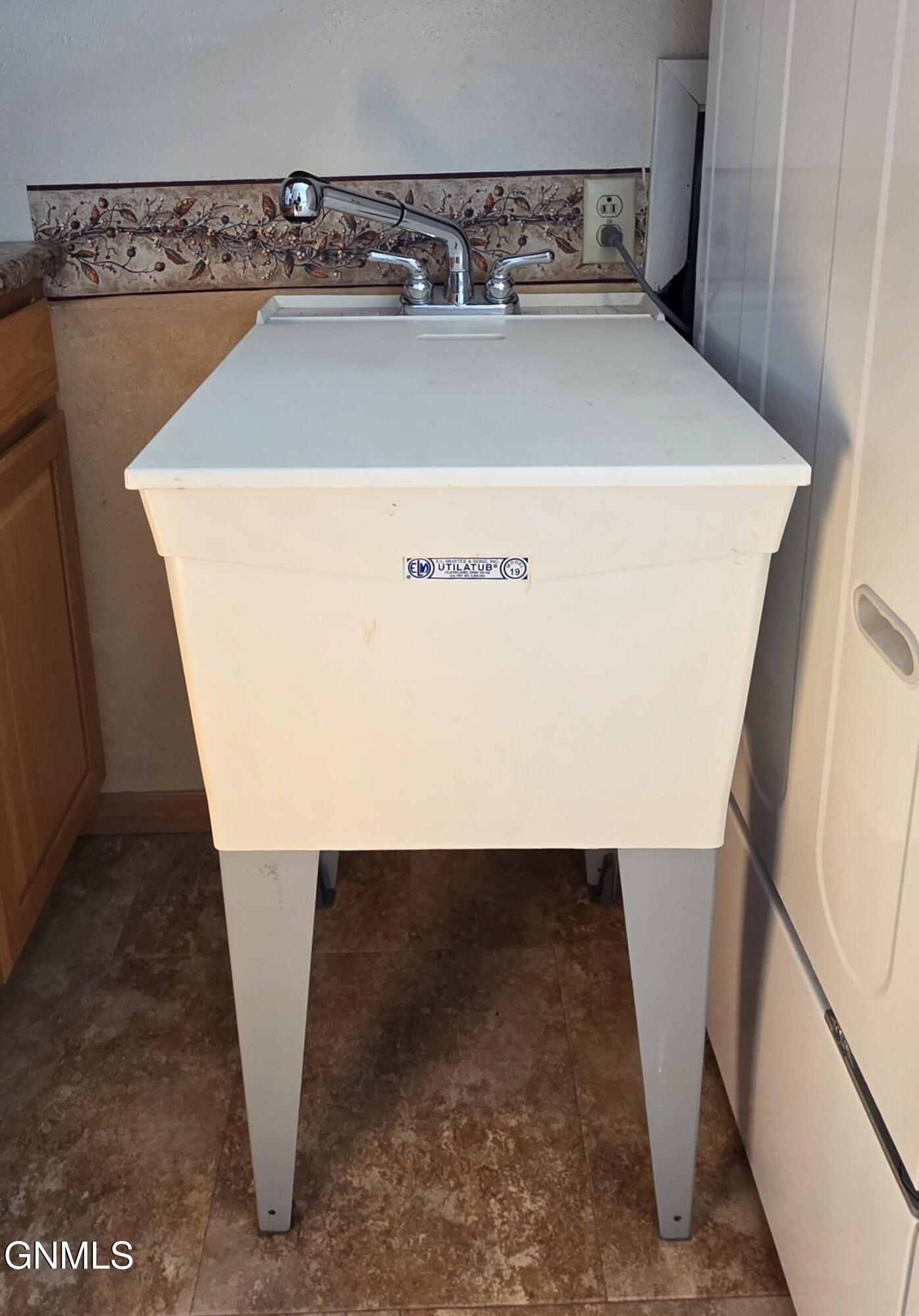 property viewer photo 32