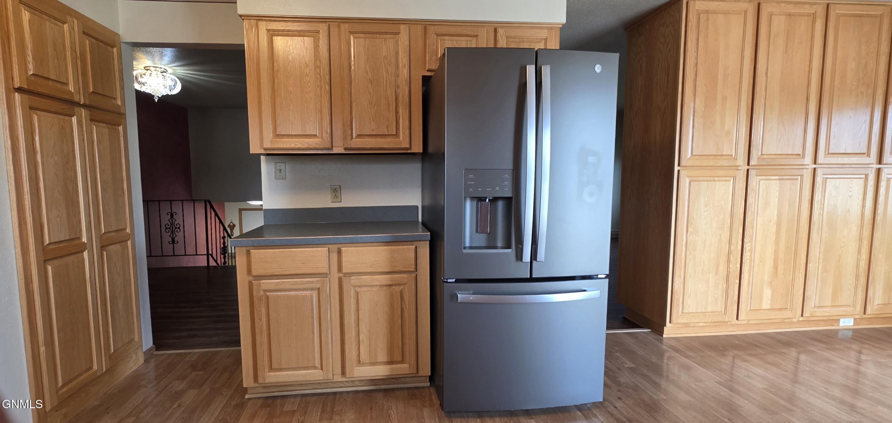 property viewer photo 4
