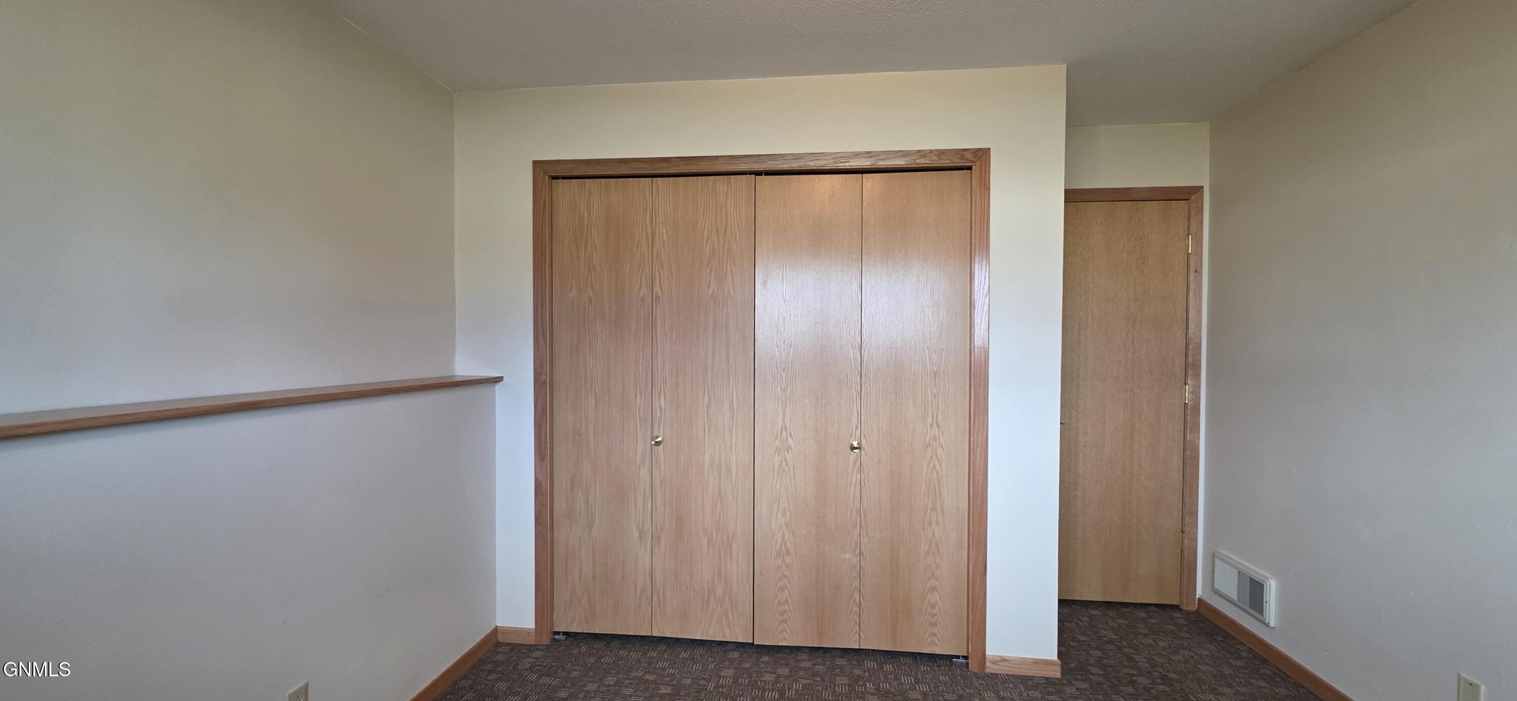 property viewer photo 40