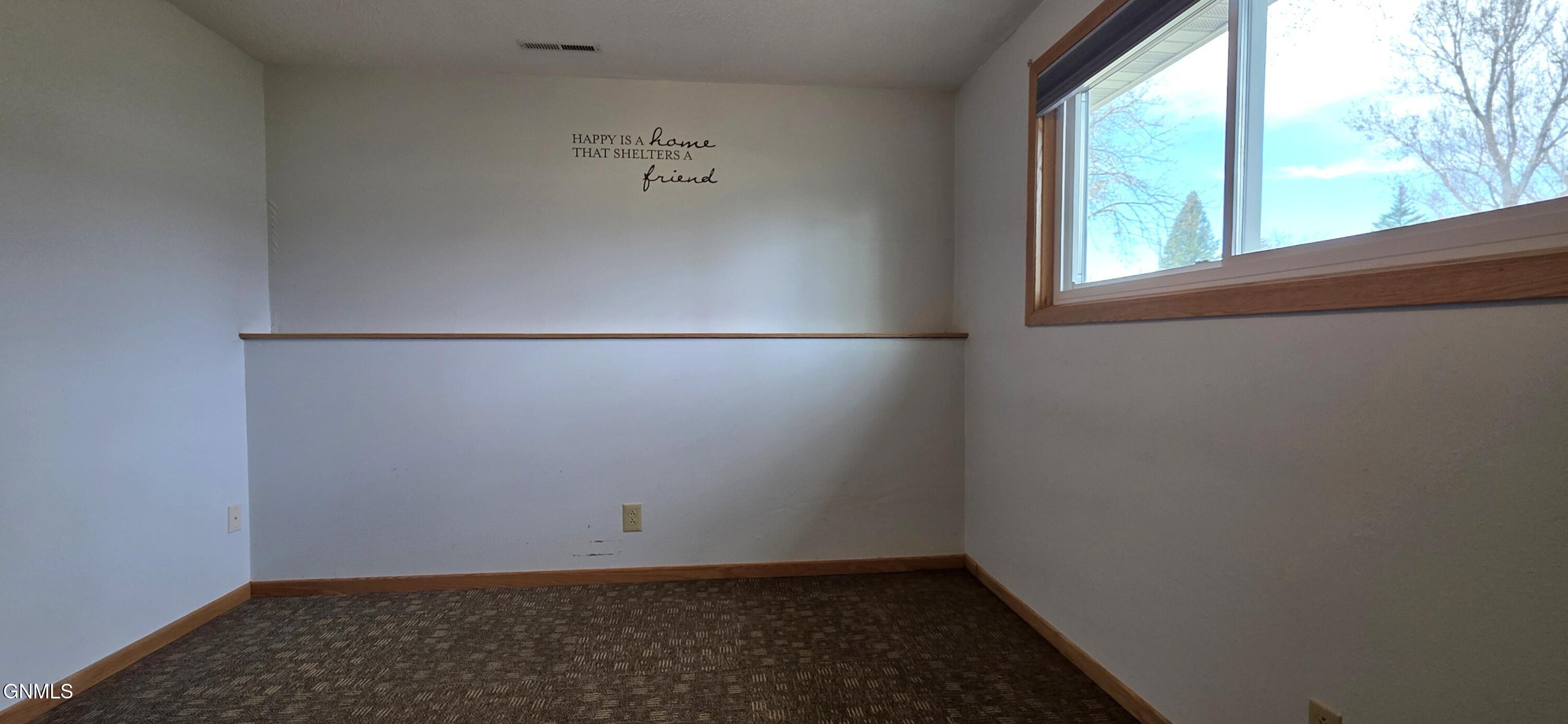 property viewer photo 43