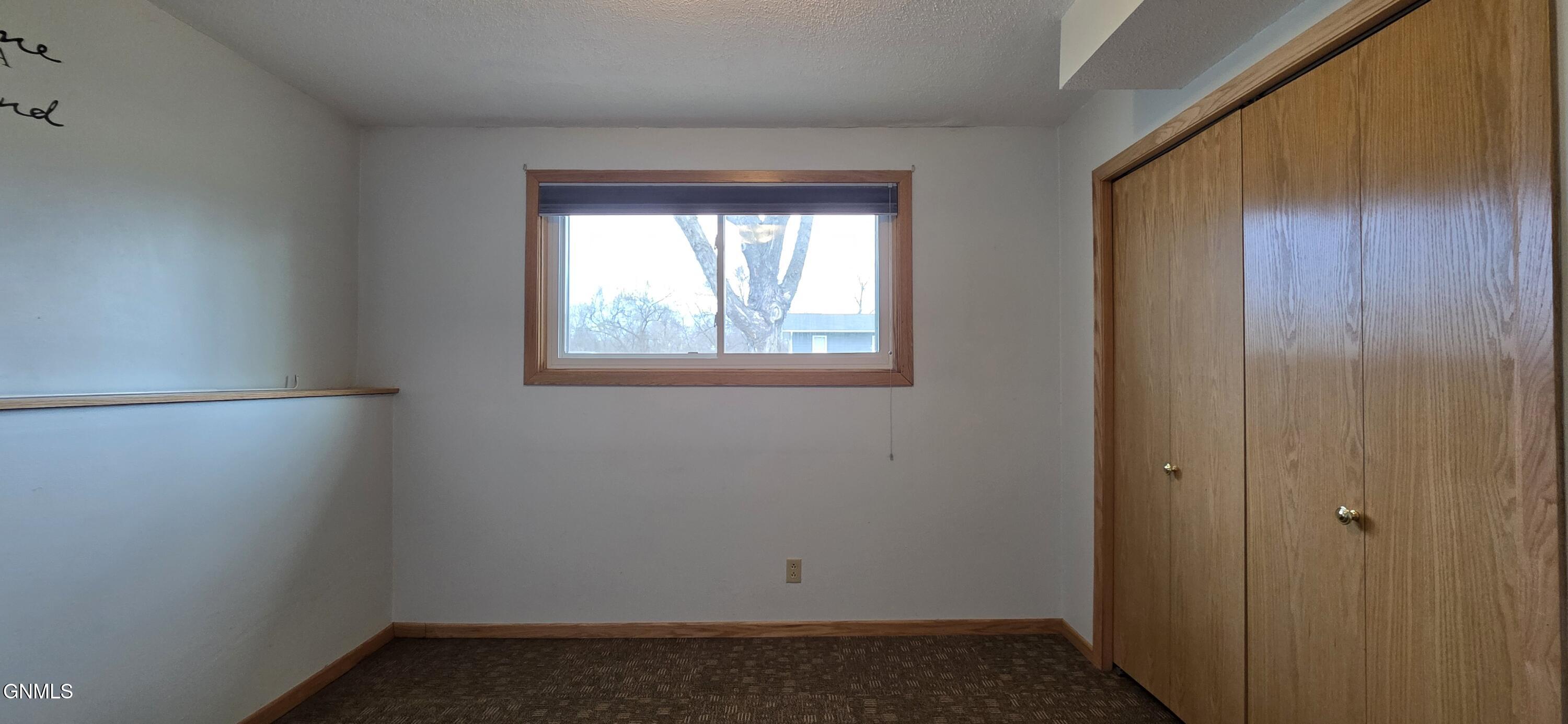 property viewer photo 44