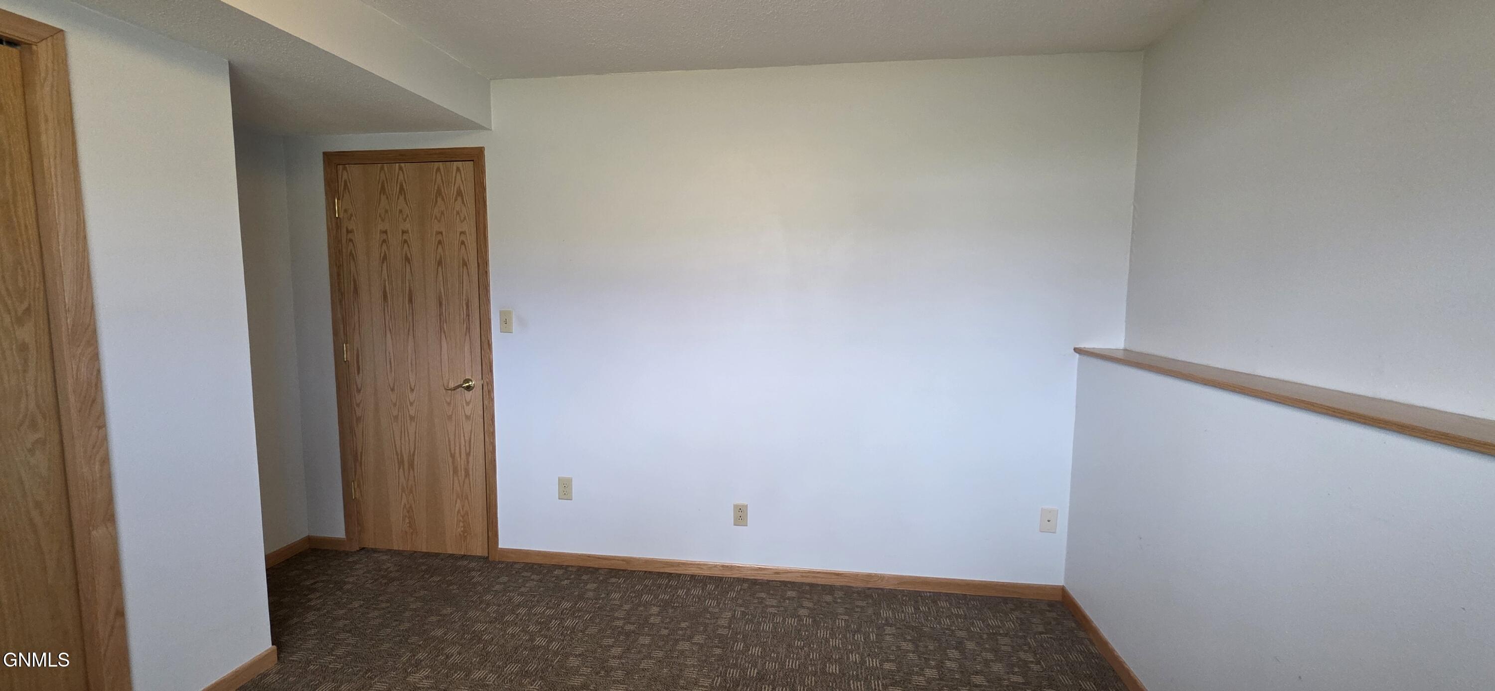 property viewer photo 46