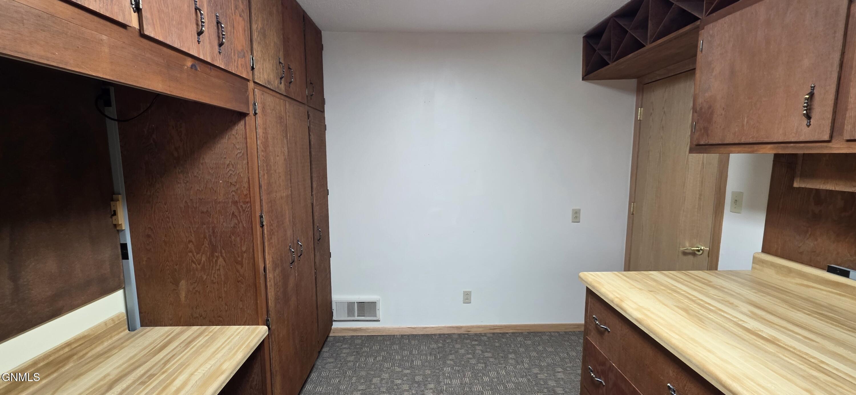 property viewer photo 50