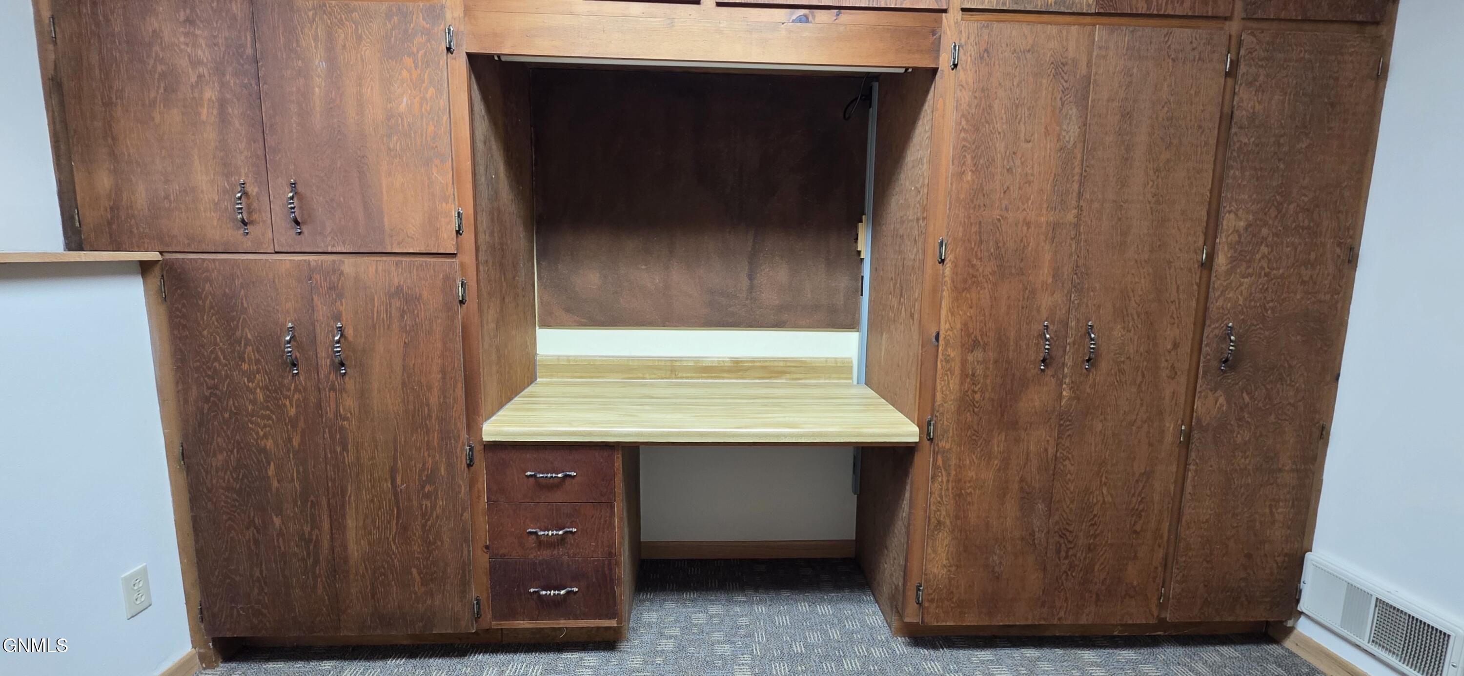 property viewer photo 52