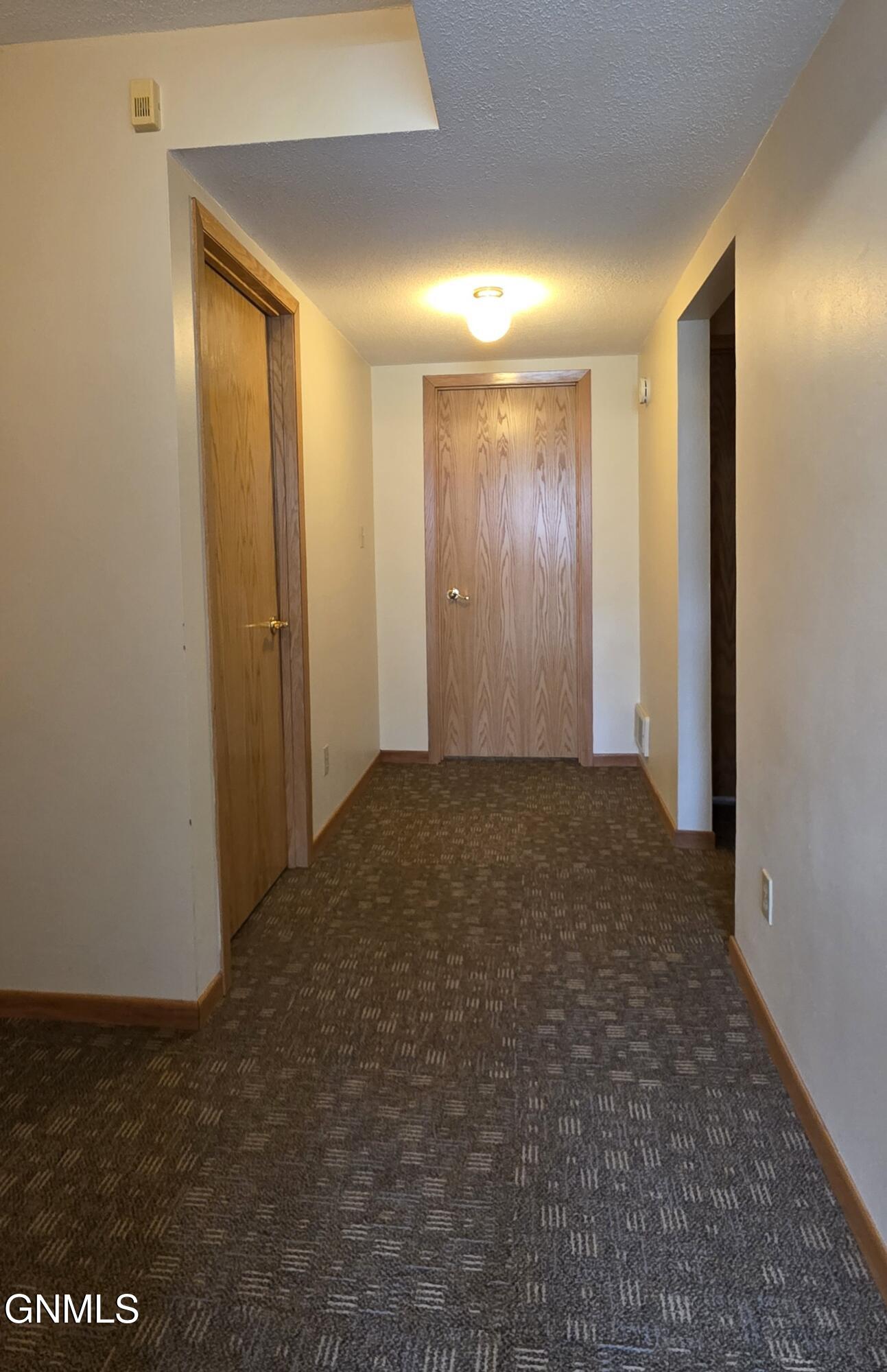 property viewer photo 68
