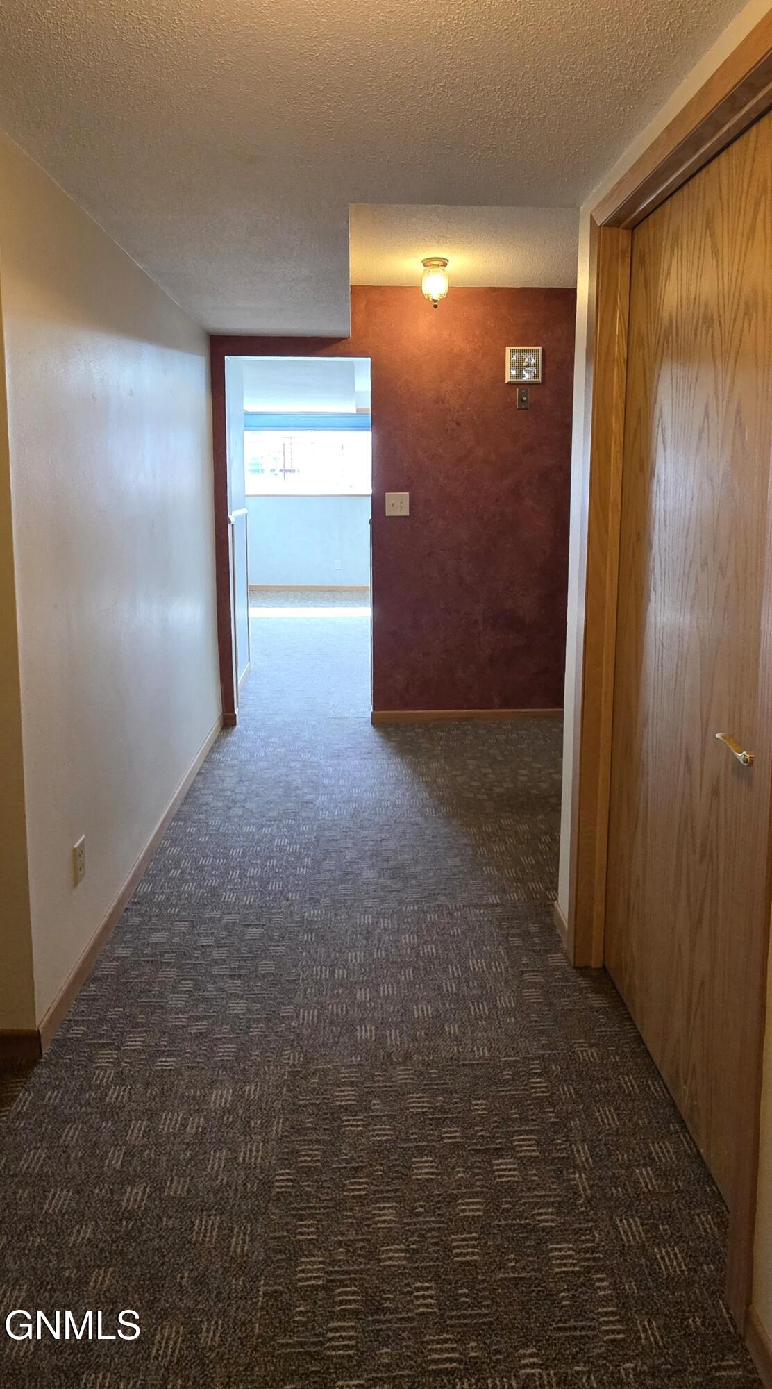 property viewer photo 69