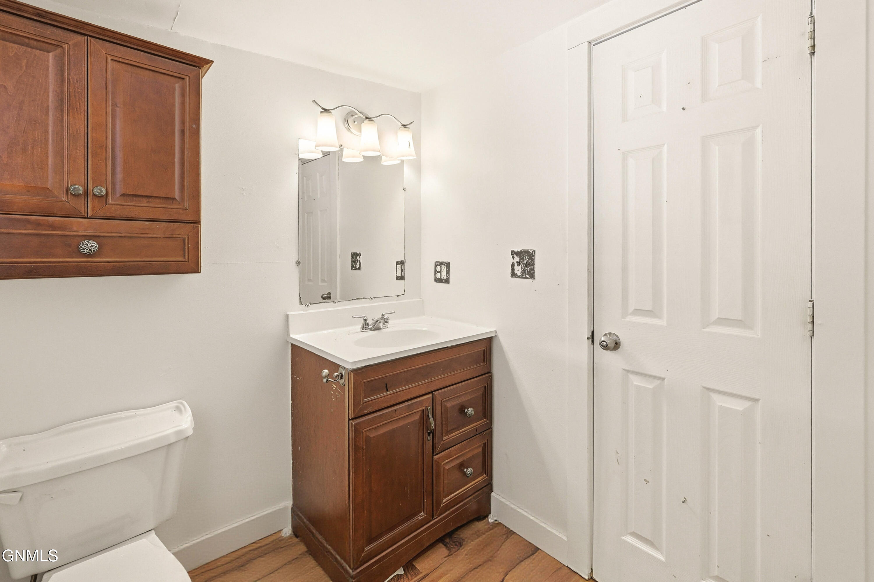 property viewer photo 13