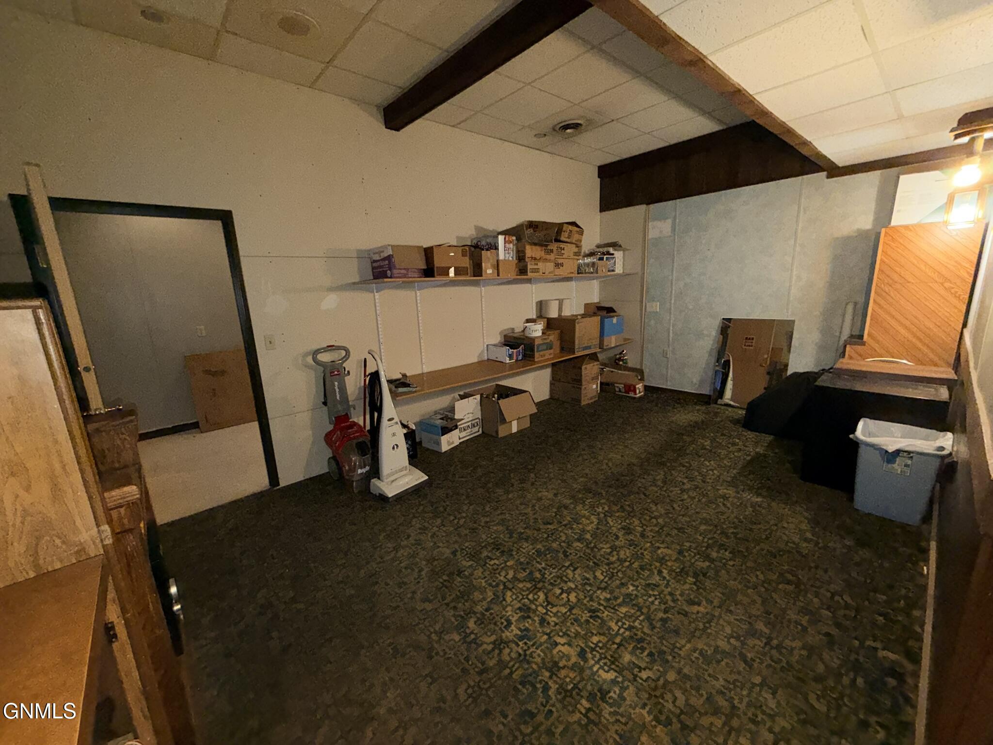 main property photo 15