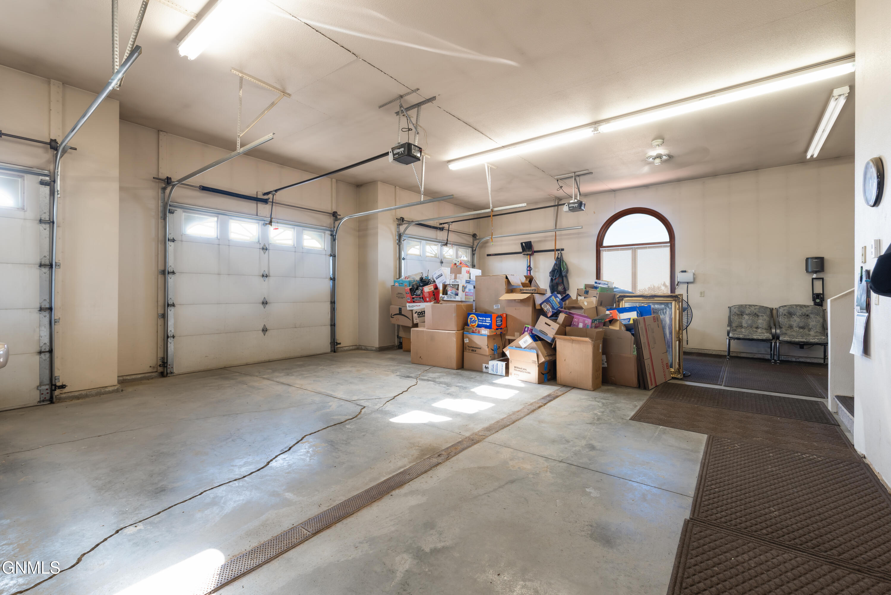 main property photo 53