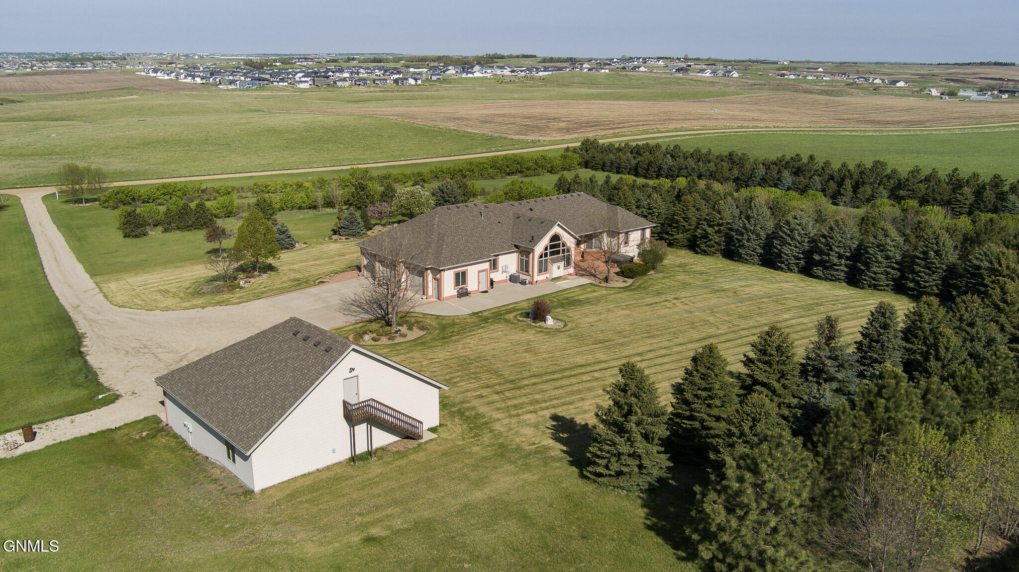 main property photo 66