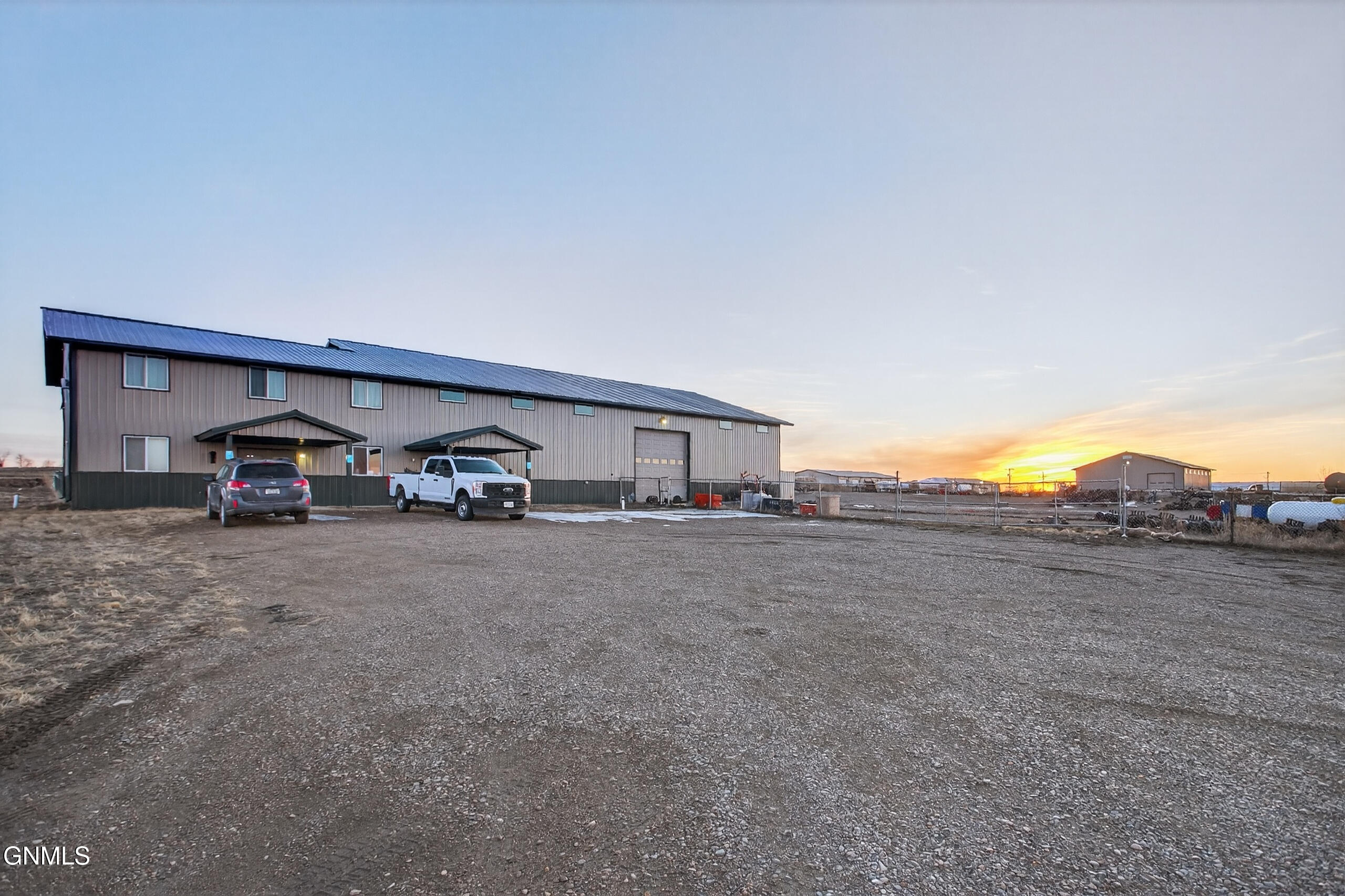 main property photo 51
