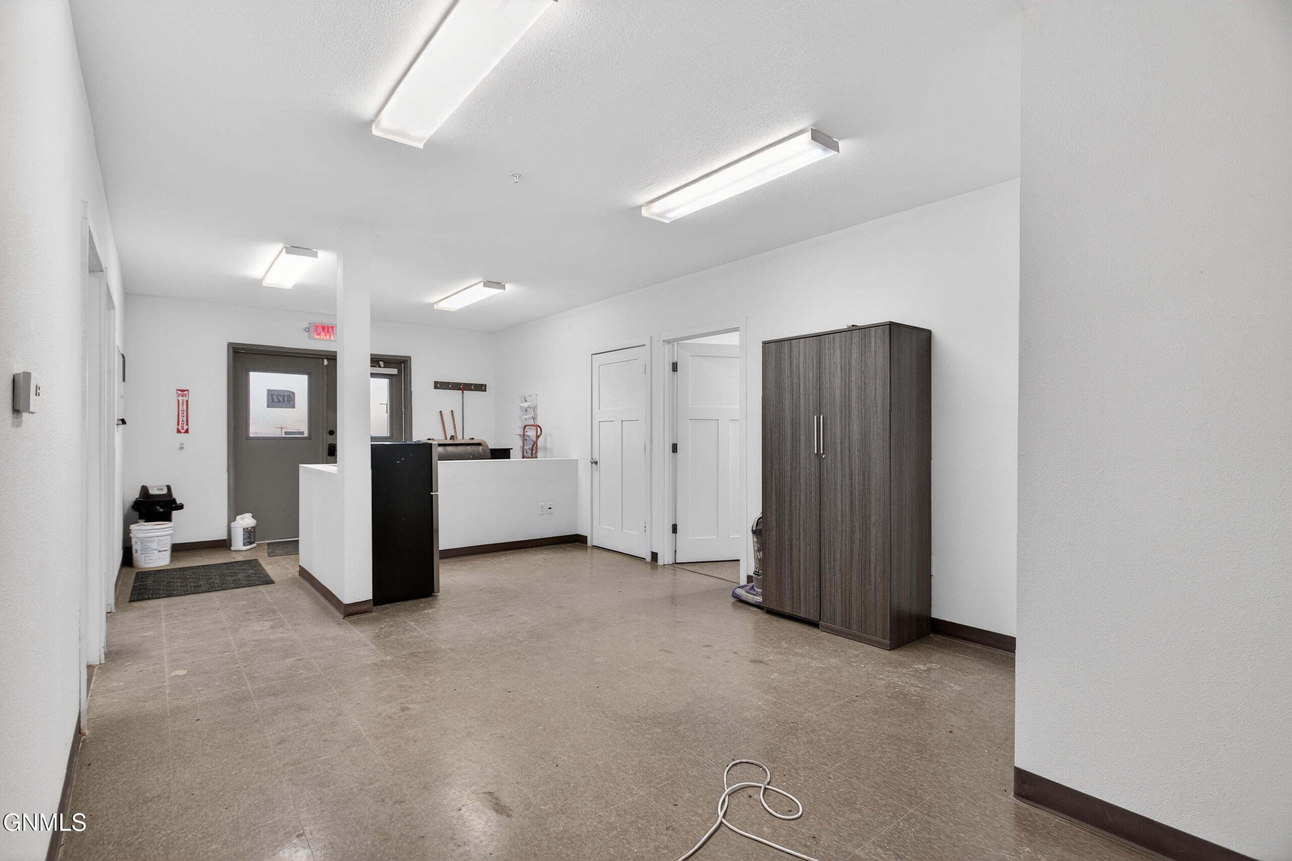 main property photo 61