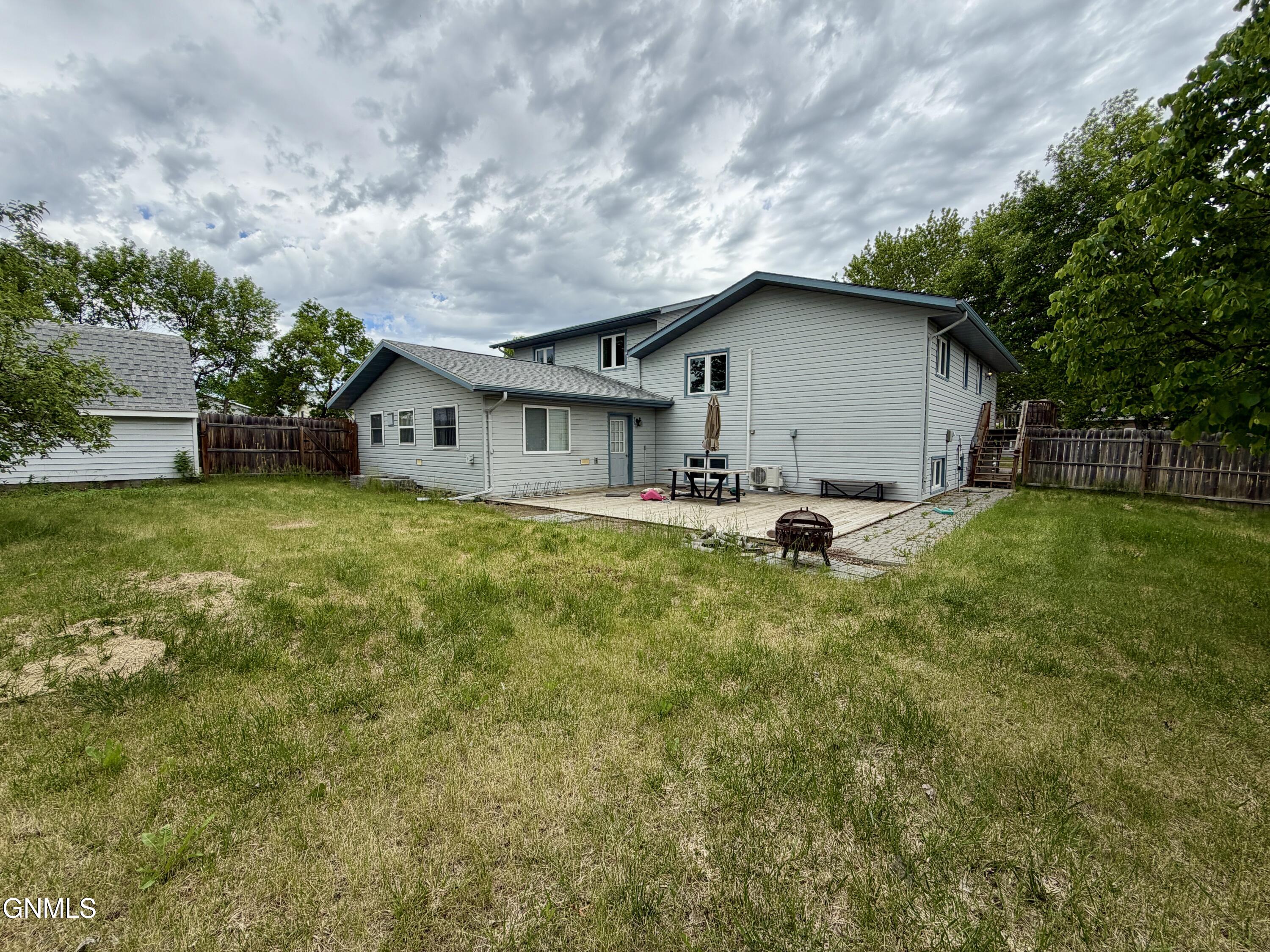main property photo 42