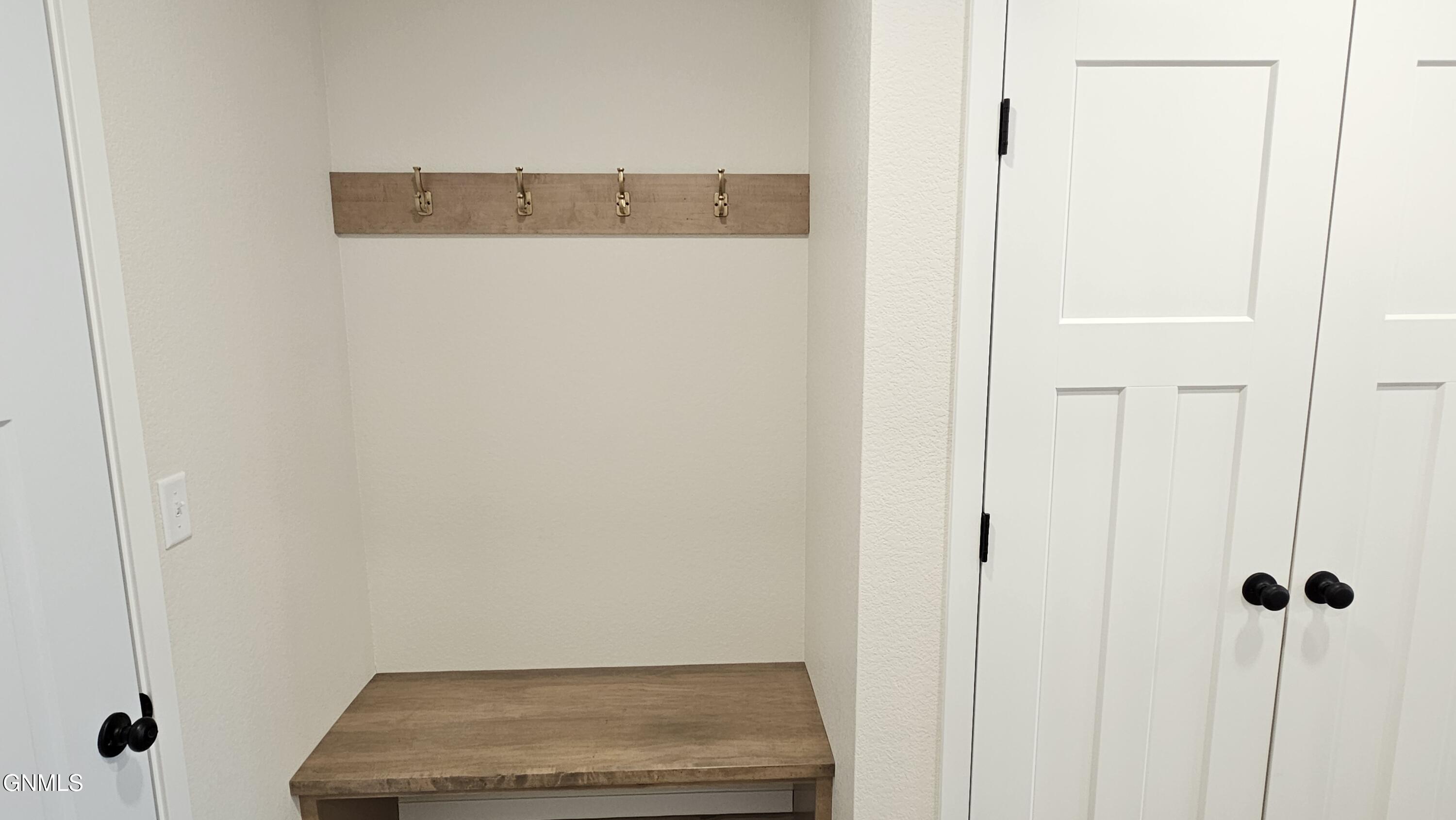 property viewer photo 11