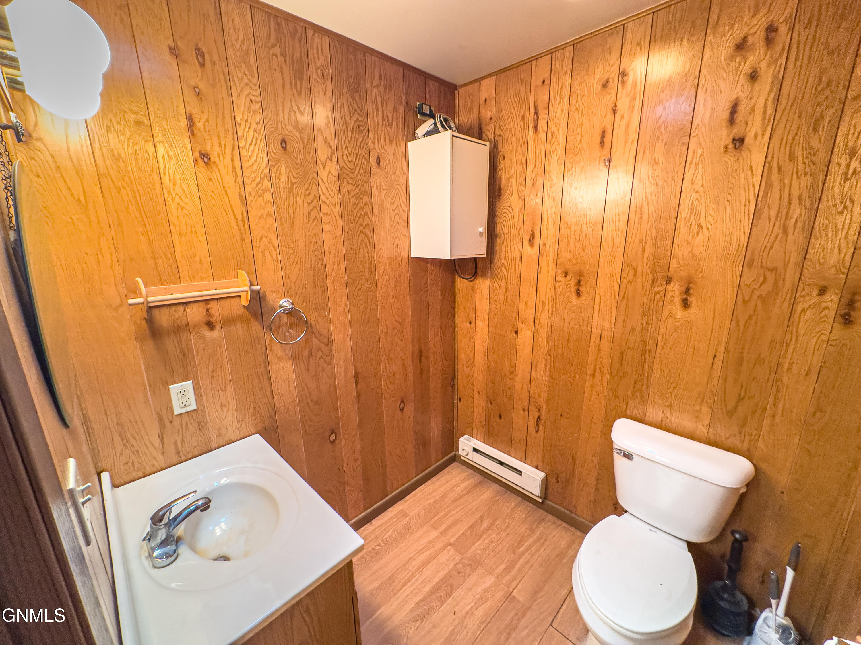 main property photo 54