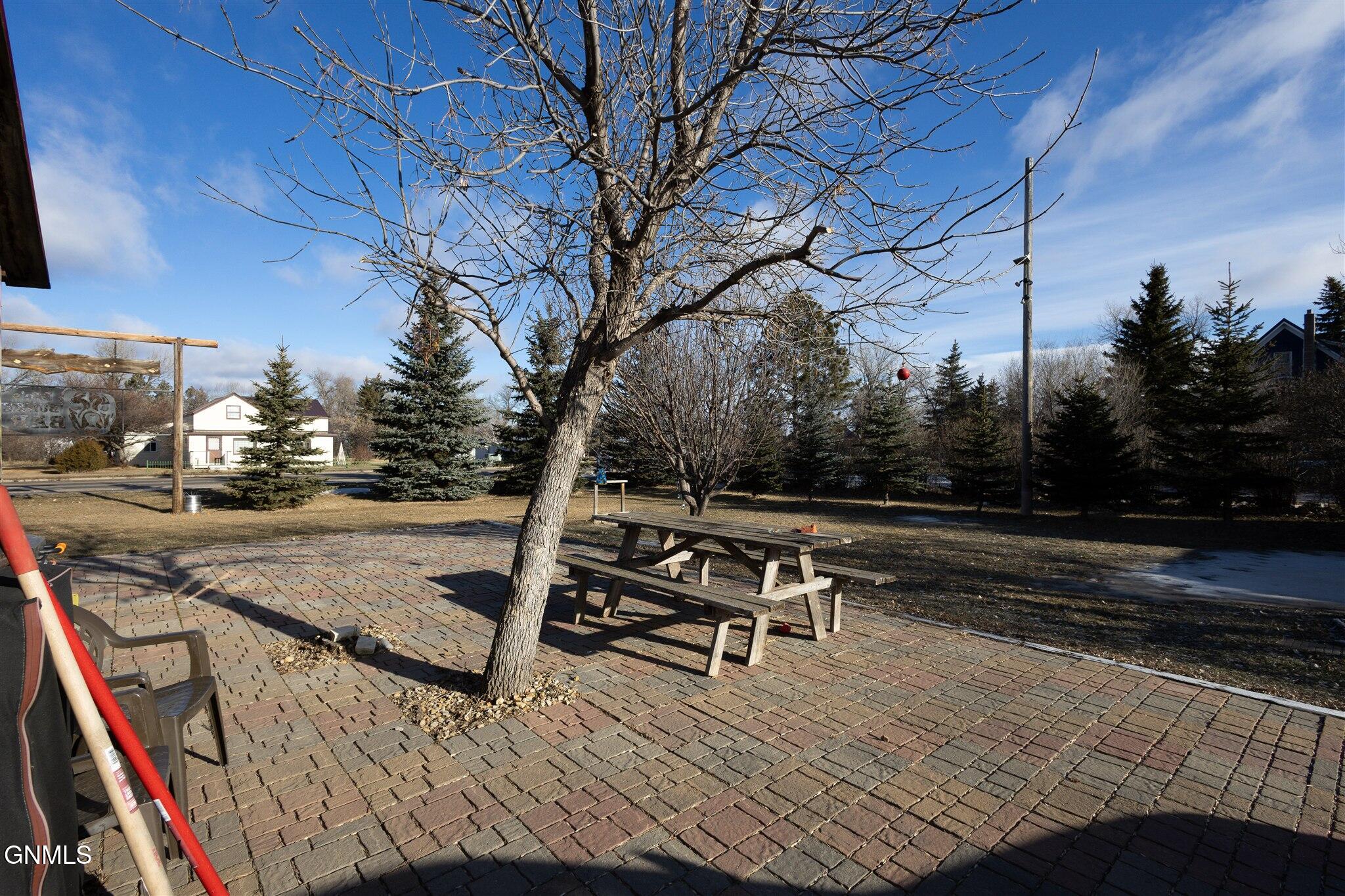 main property photo 26