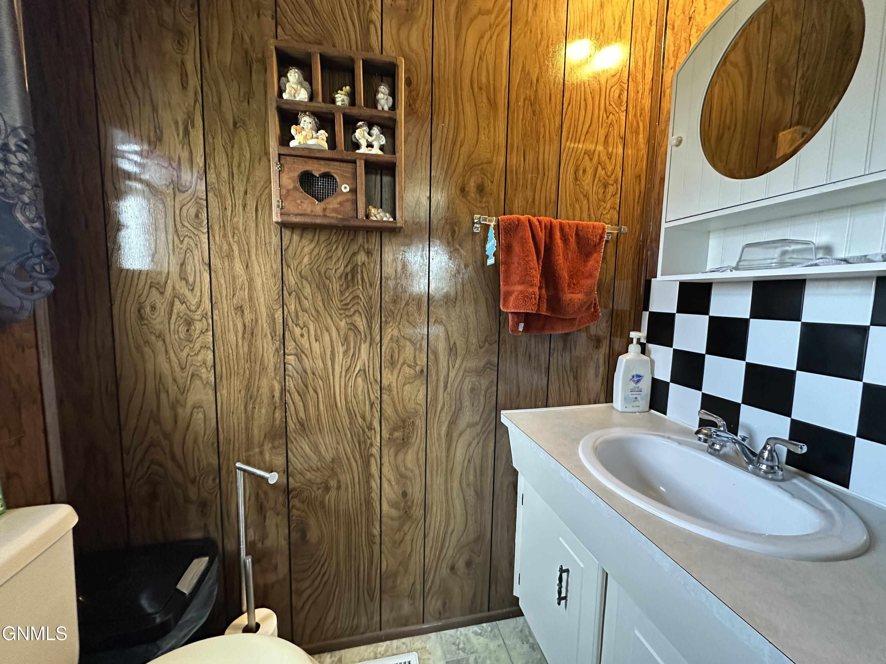 property viewer photo 10