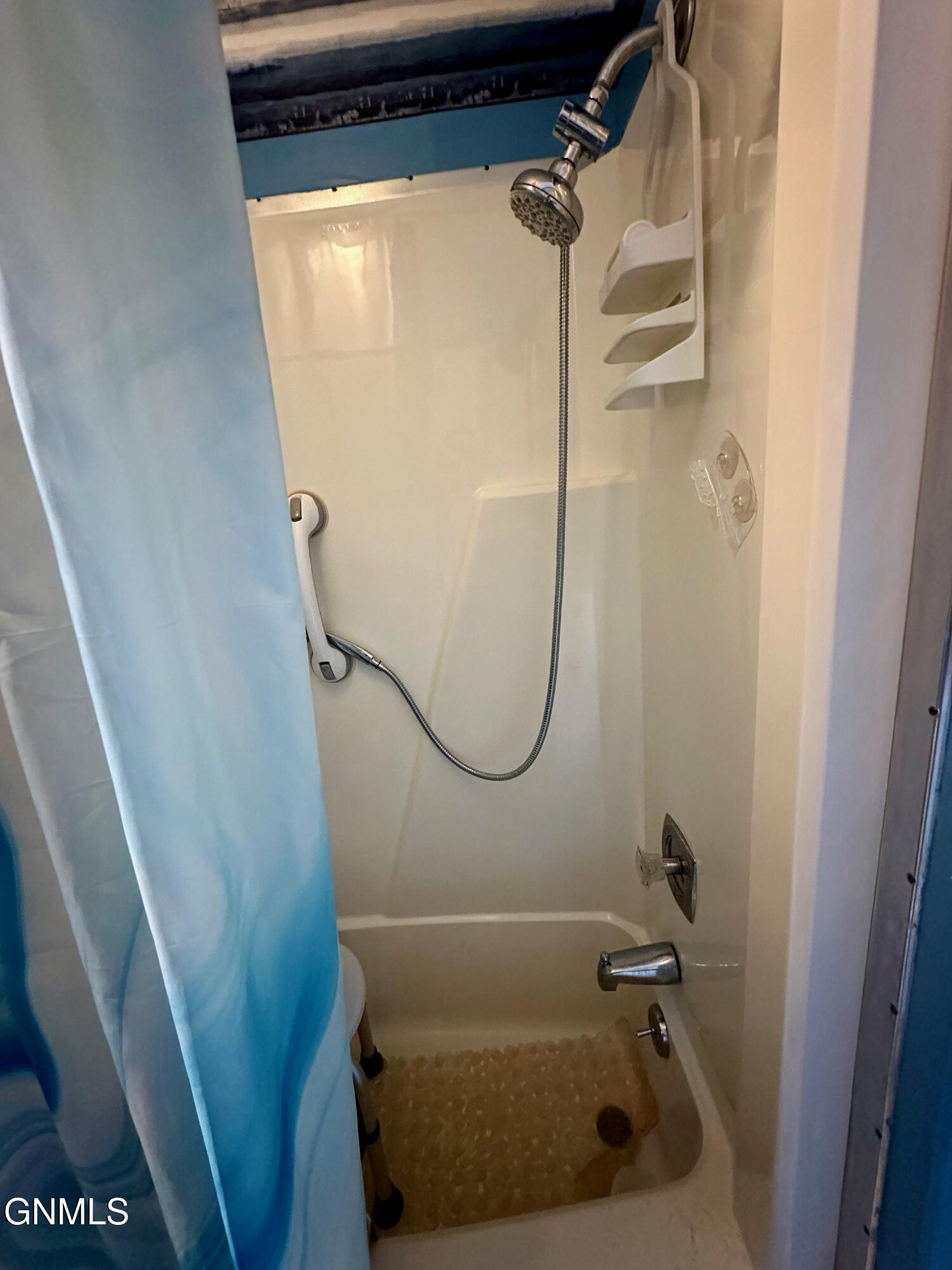 property viewer photo 13