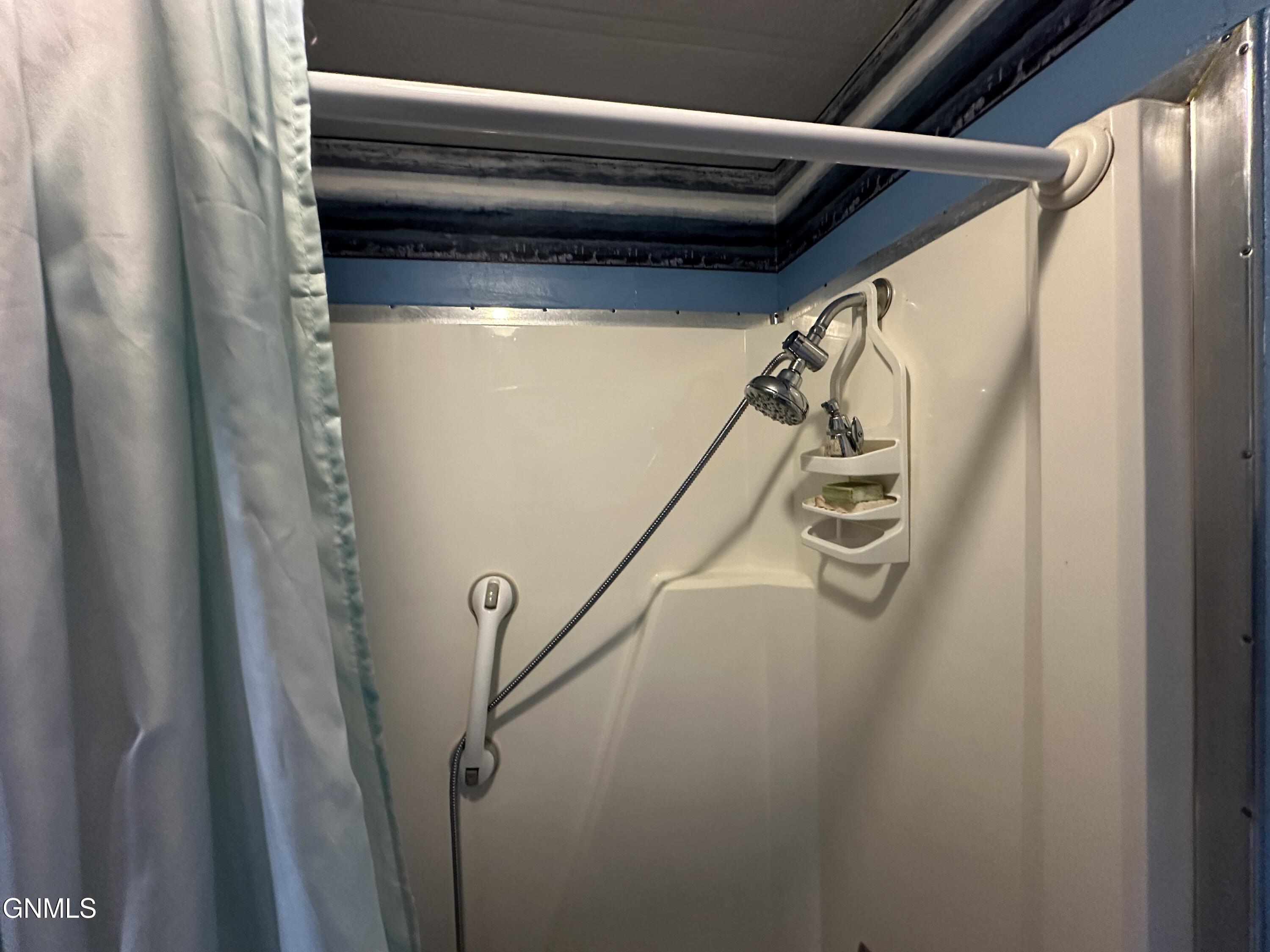 property viewer photo 14