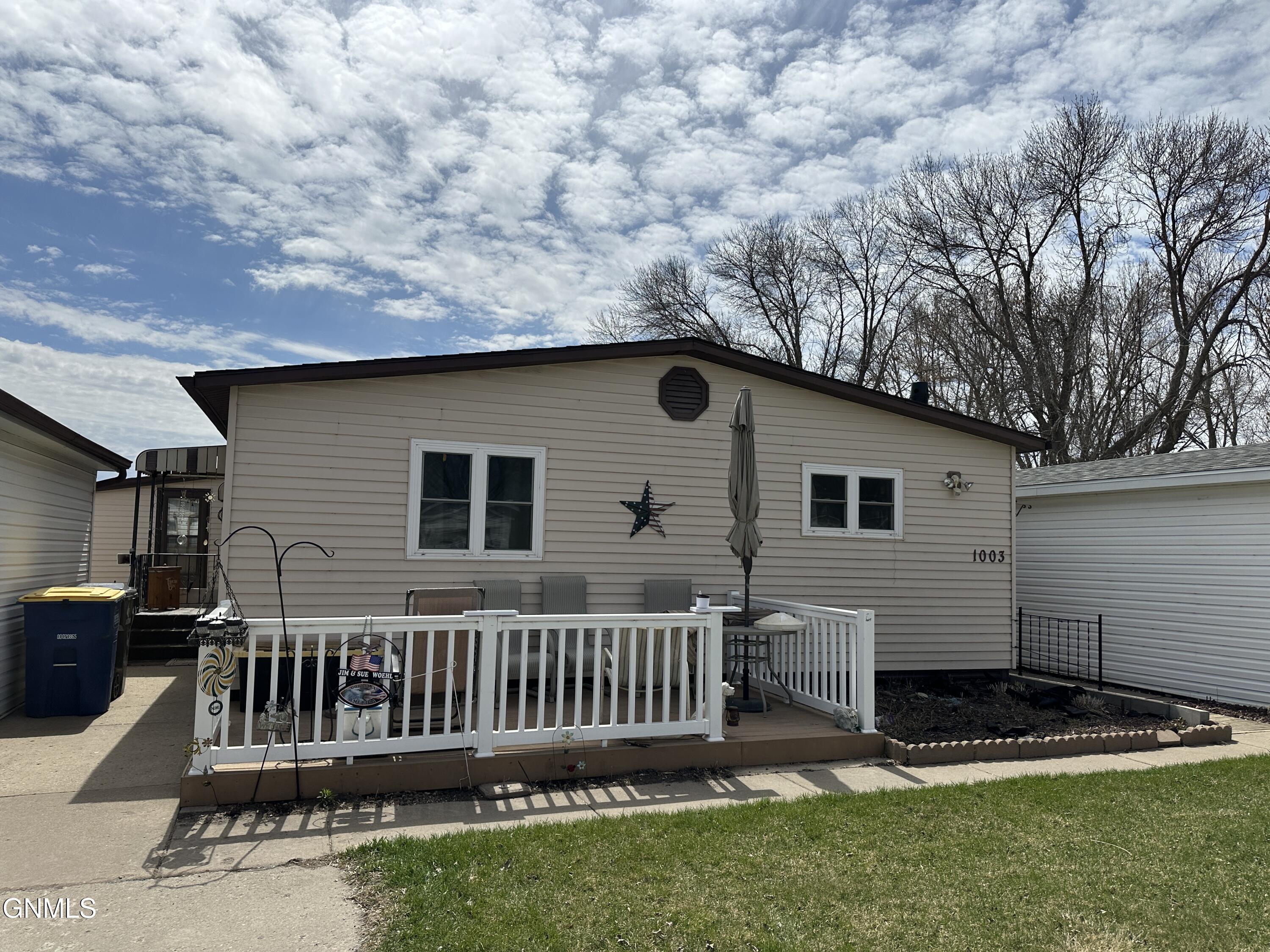 property viewer photo 18