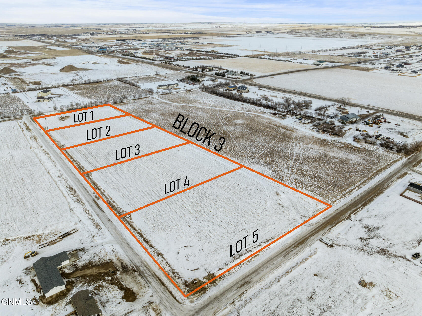 main property photo 6
