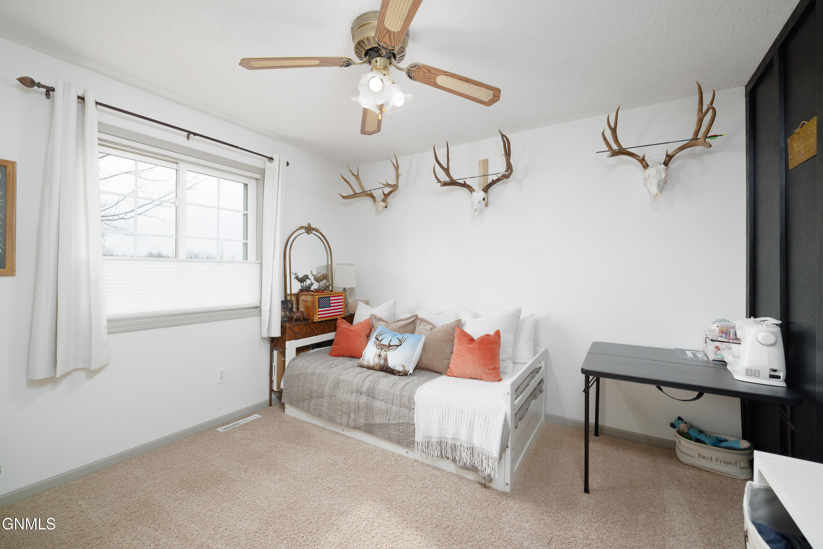 property viewer photo 14