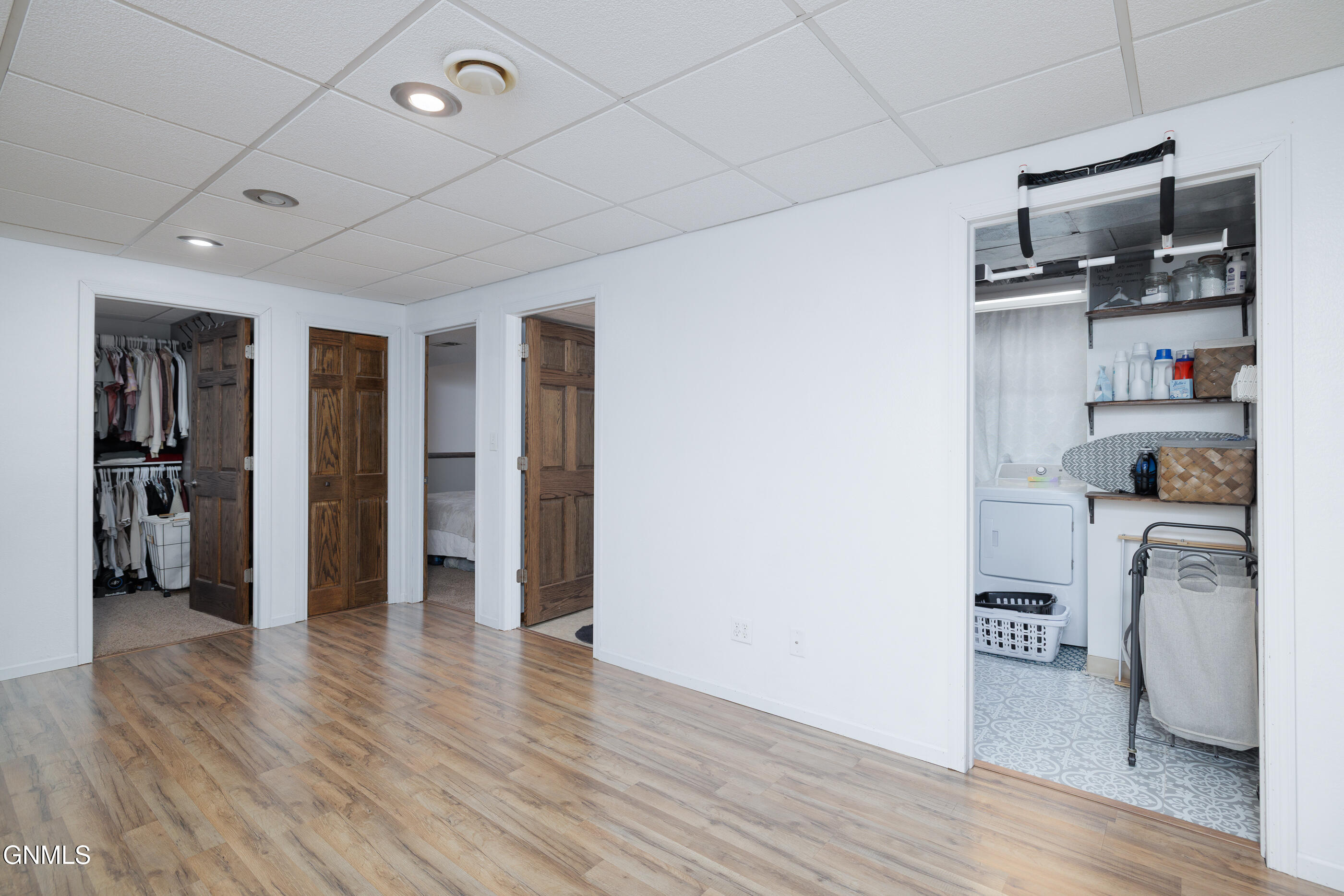property viewer photo 17