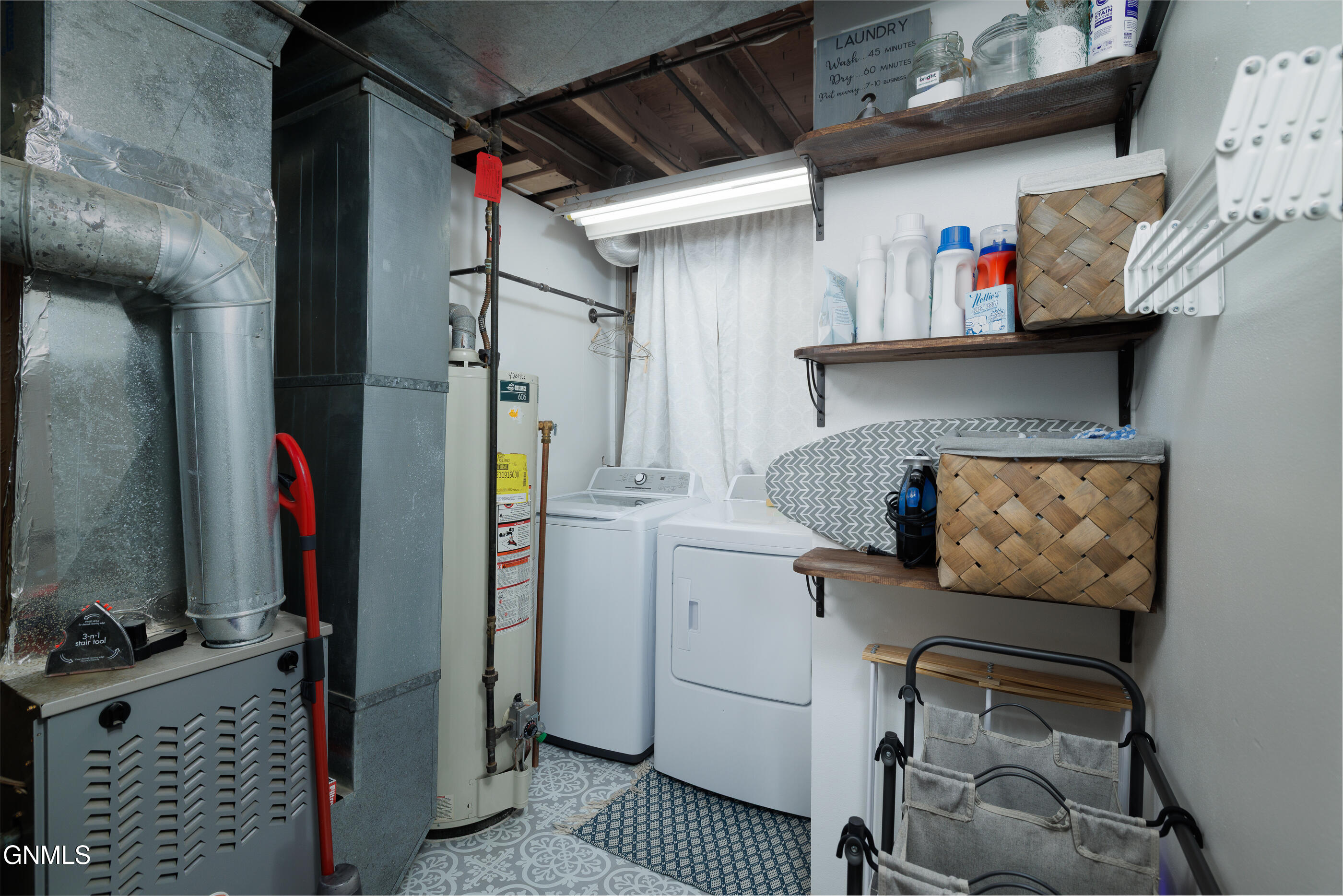 property viewer photo 24