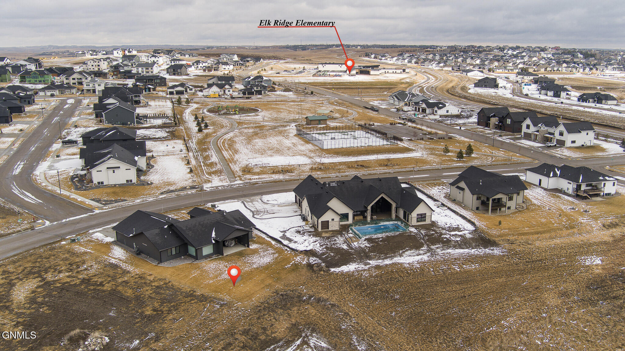 main property photo 5