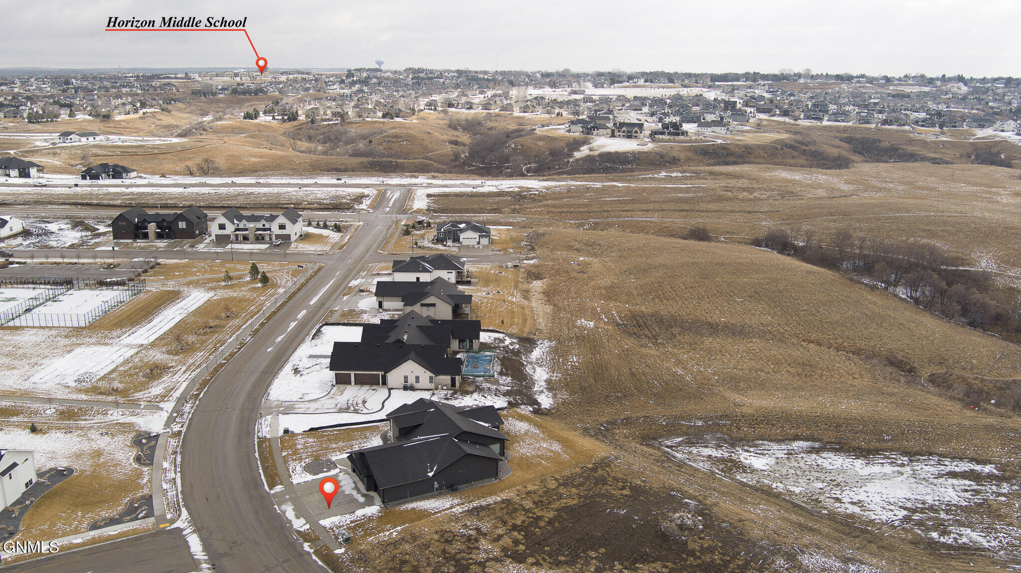 main property photo 8