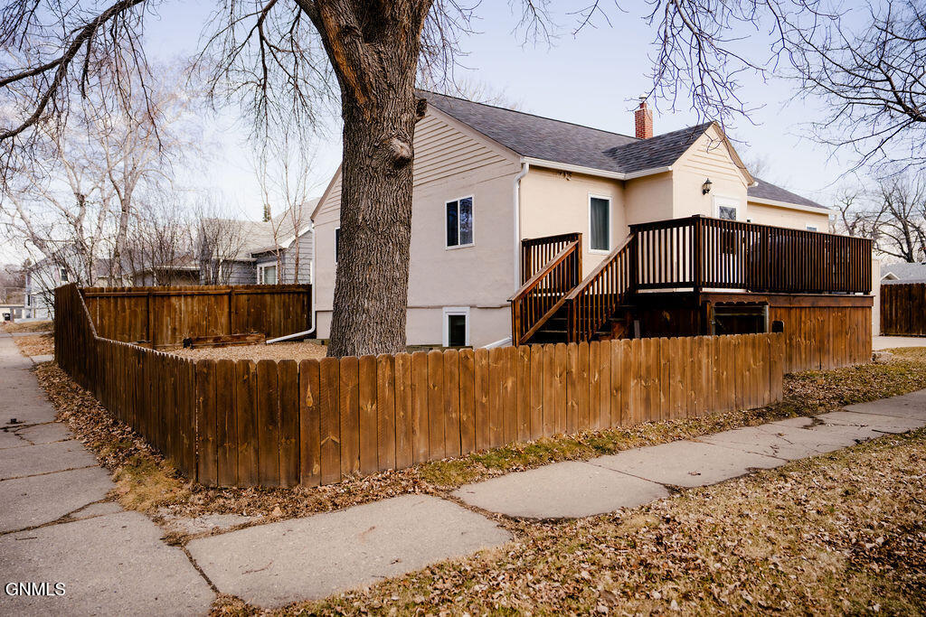 main property photo 80