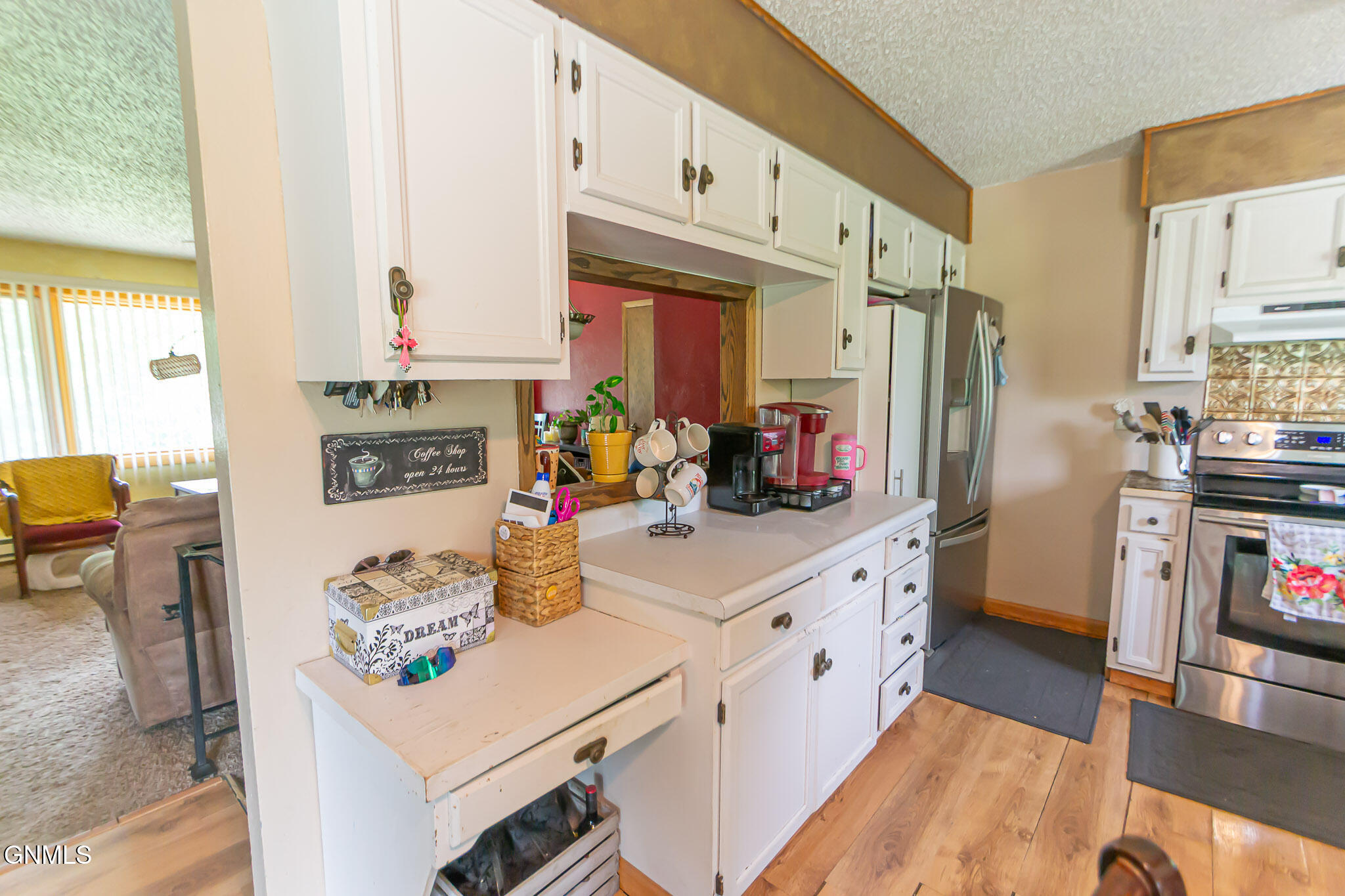 property viewer photo 10