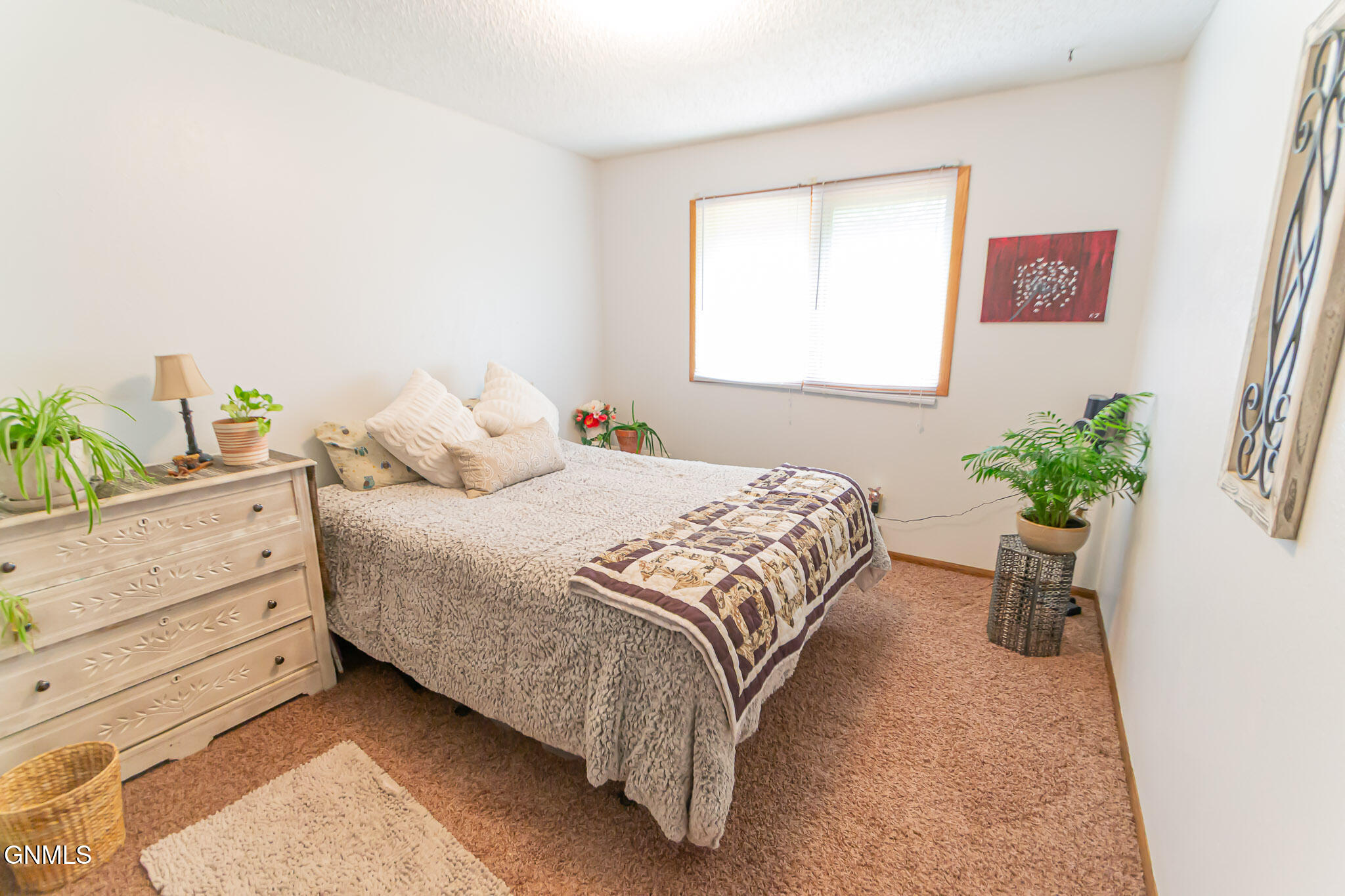 property viewer photo 13