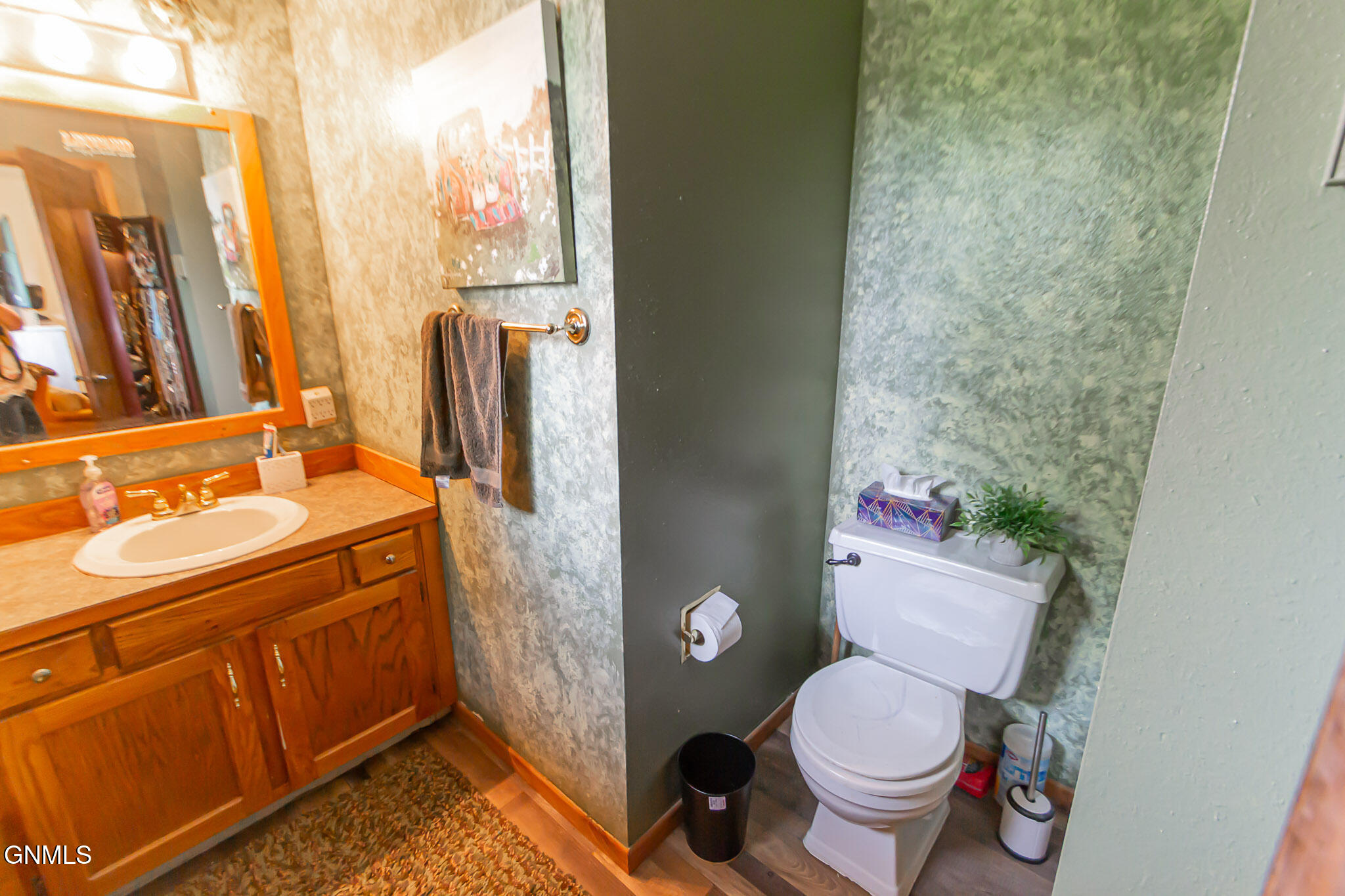 property viewer photo 21