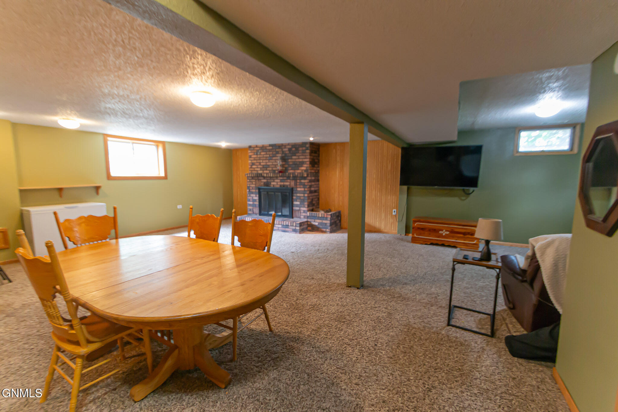 property viewer photo 24
