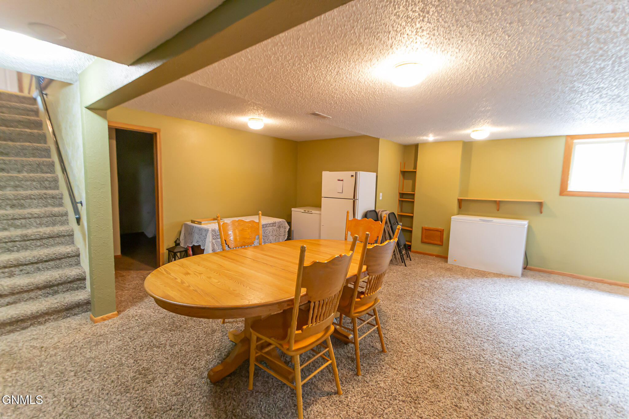 property viewer photo 25