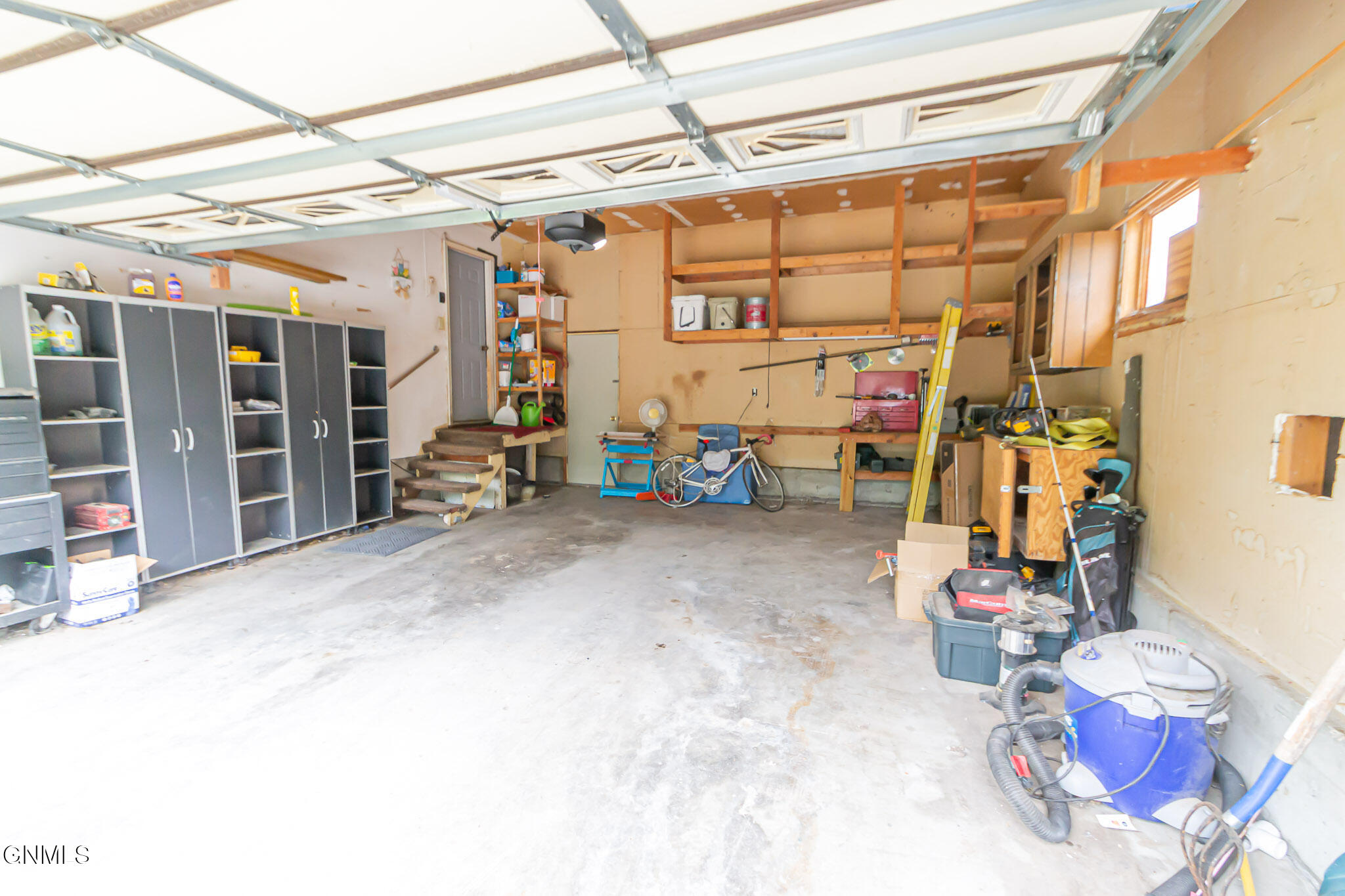 property viewer photo 39