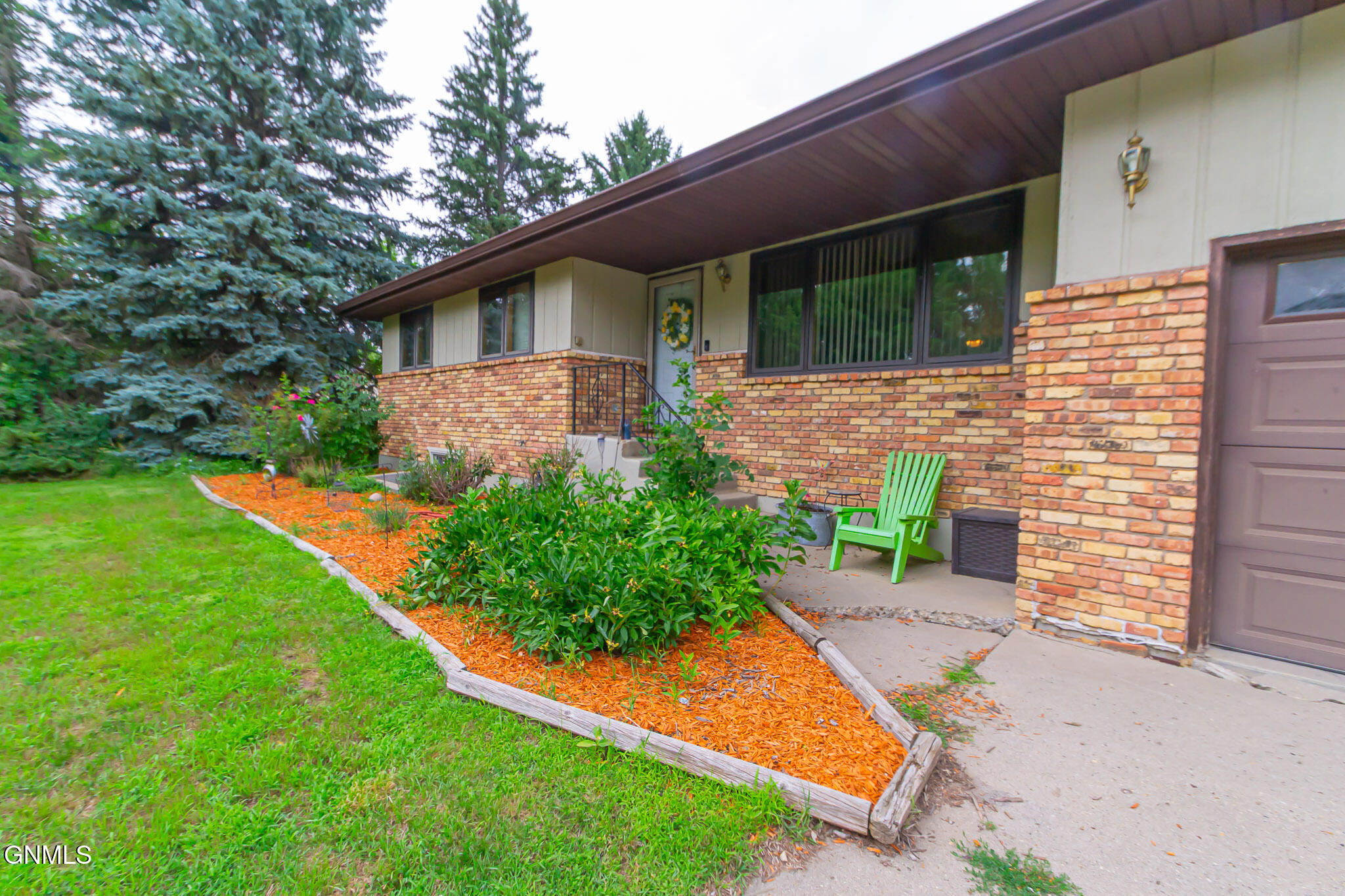 property viewer photo 4