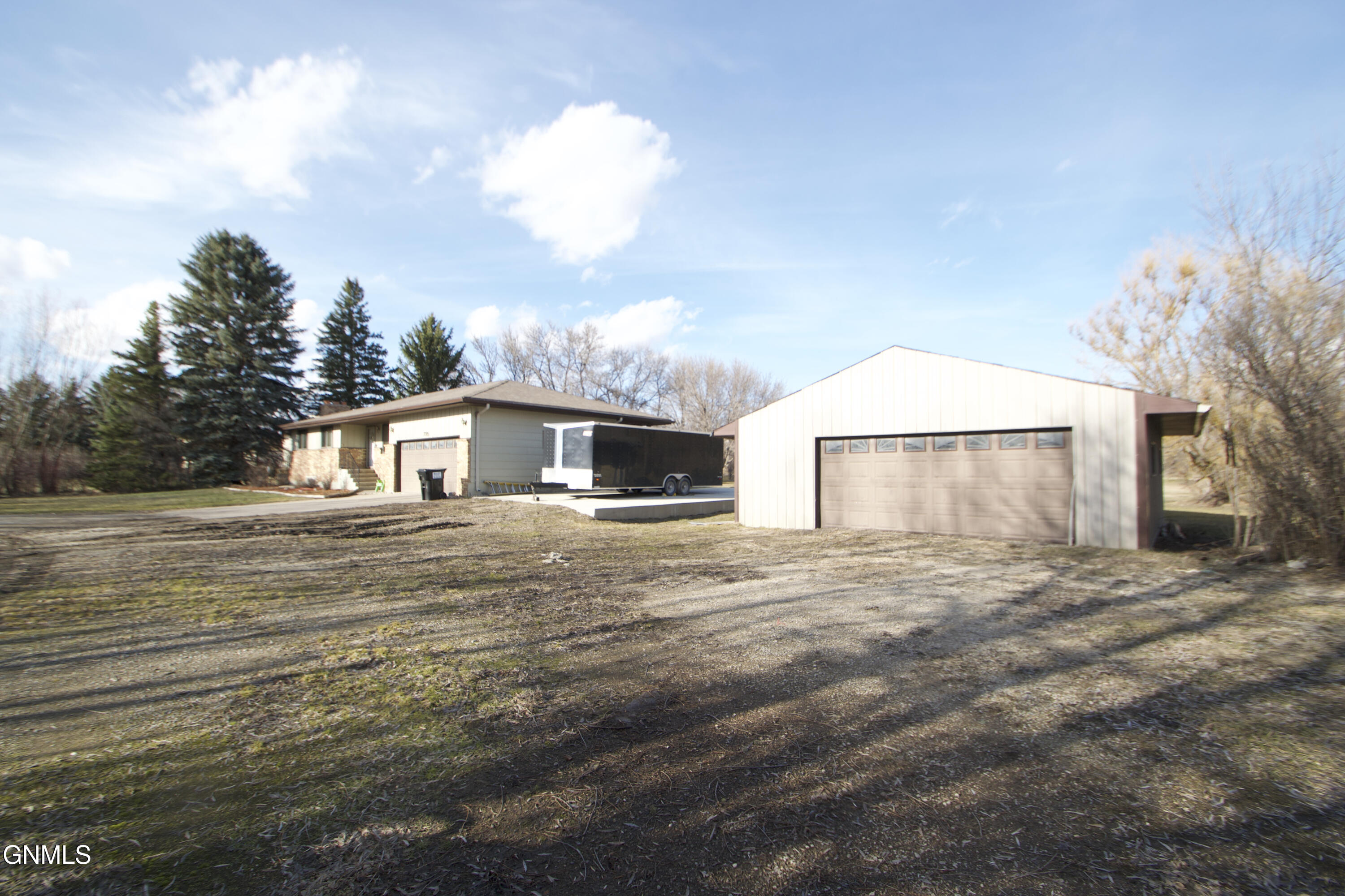 property viewer photo 44